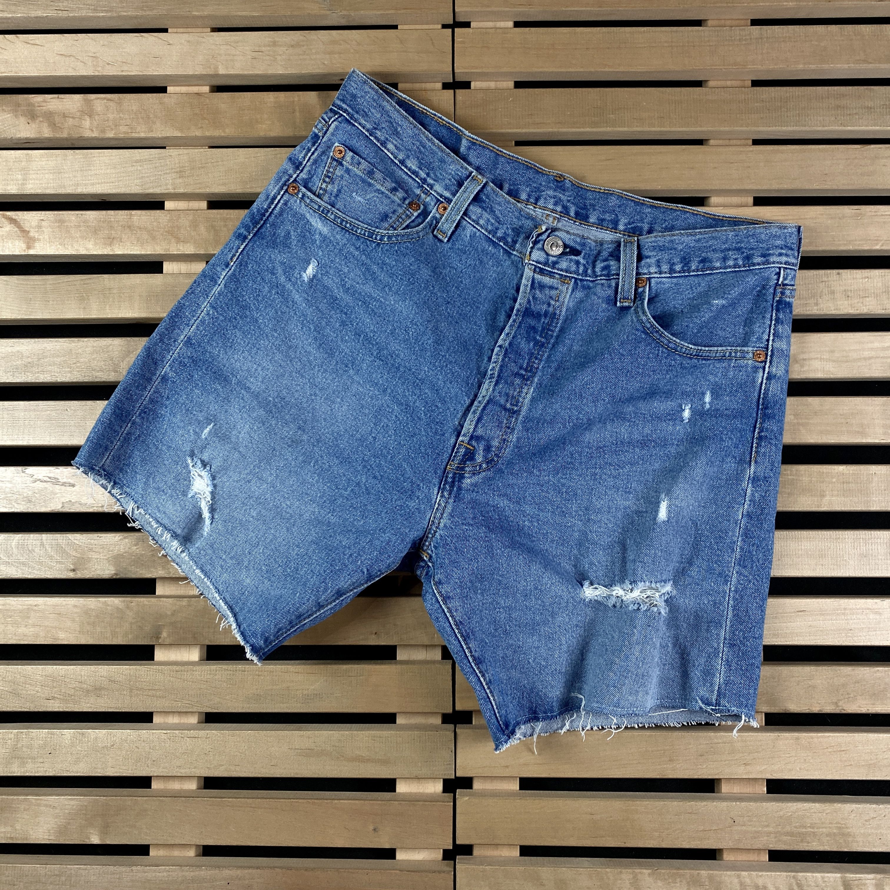 Levi's × Levi's Vintage Clothing × Vintage Mens Jeans Shorts Levis 501 Size 34 Size US 34 / EU 50 - 1 Thumbnail