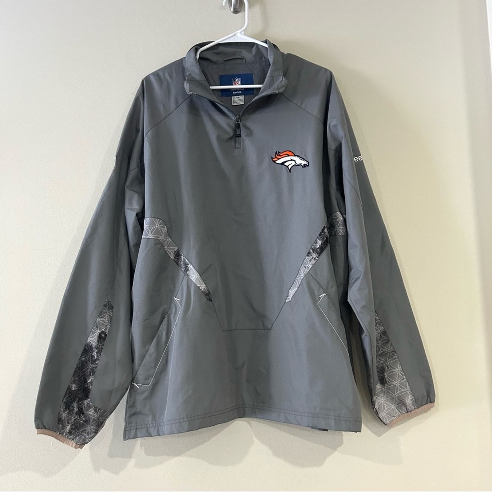Reebok Reebok Denver Broncos Windbreaker Size US XL / EU 56 / 4 - 1 Thumbnail