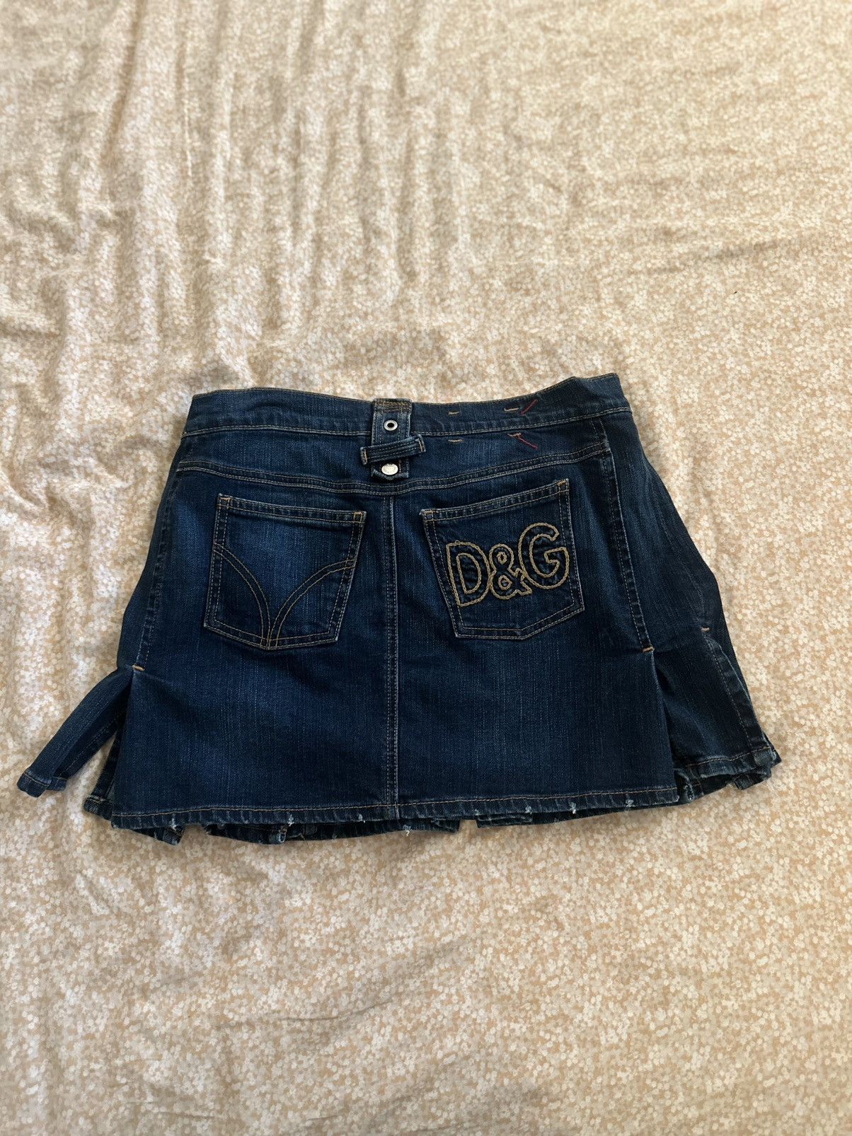 Dolce & Gabbana Dolce and Gabbana Denim Skirt Size 30" / US 8 / IT 44 - 1 Thumbnail