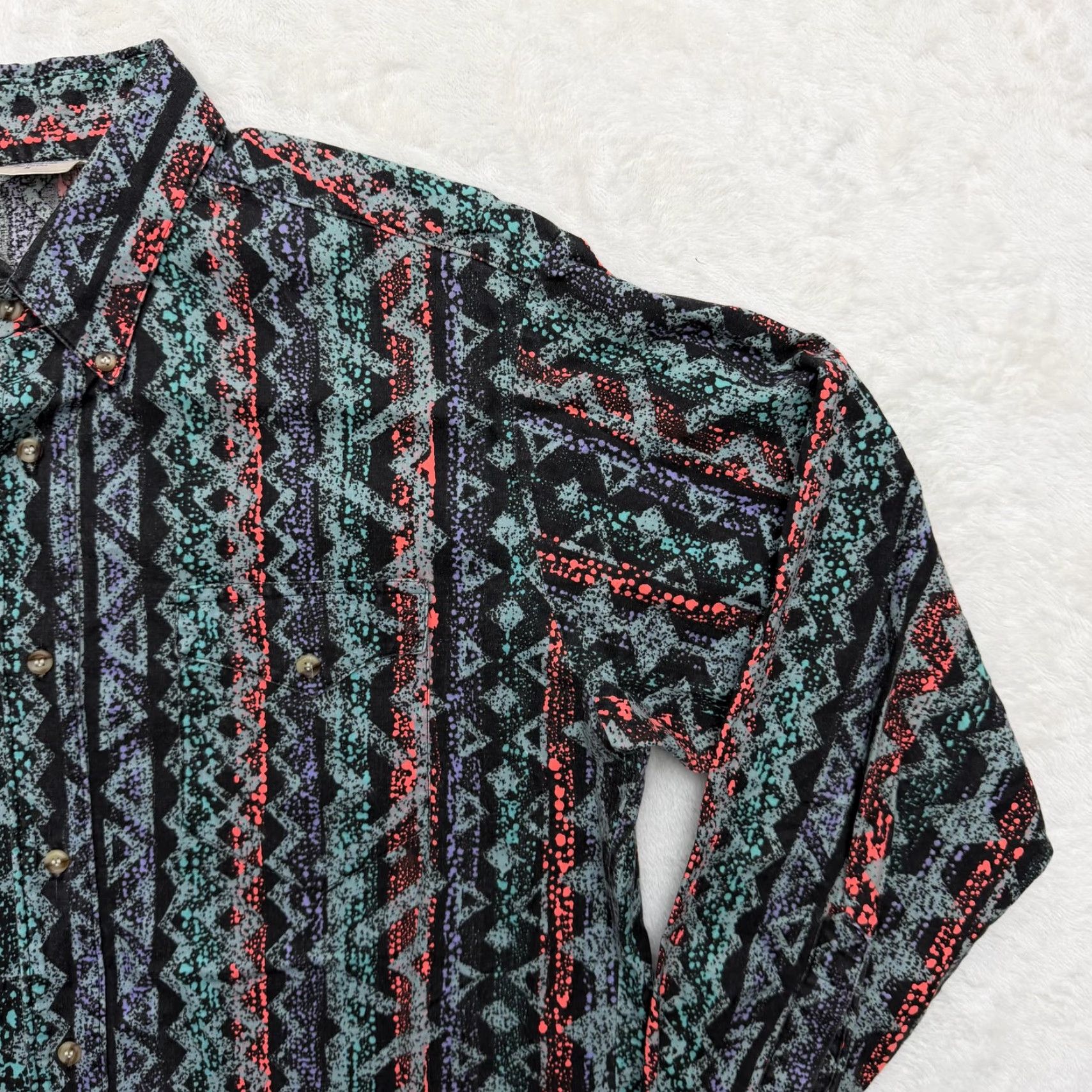 Vintage VINTAGE Bar 40 Western Shirt Mens Small Black Aztec Geometric Button Up USA Size US S / EU 44-46 / 1 - 3 Thumbnail