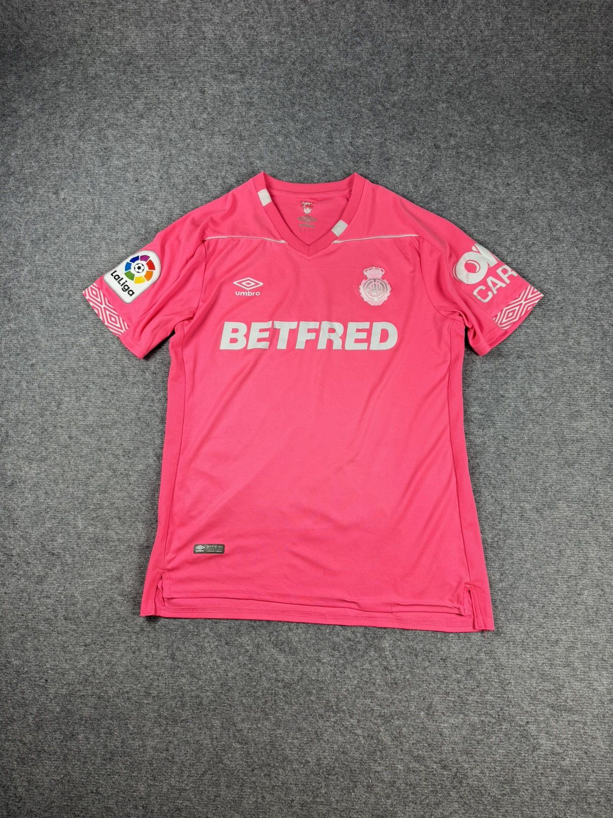 Umbro pink soccer jersey RCD Mallorca LaLiga