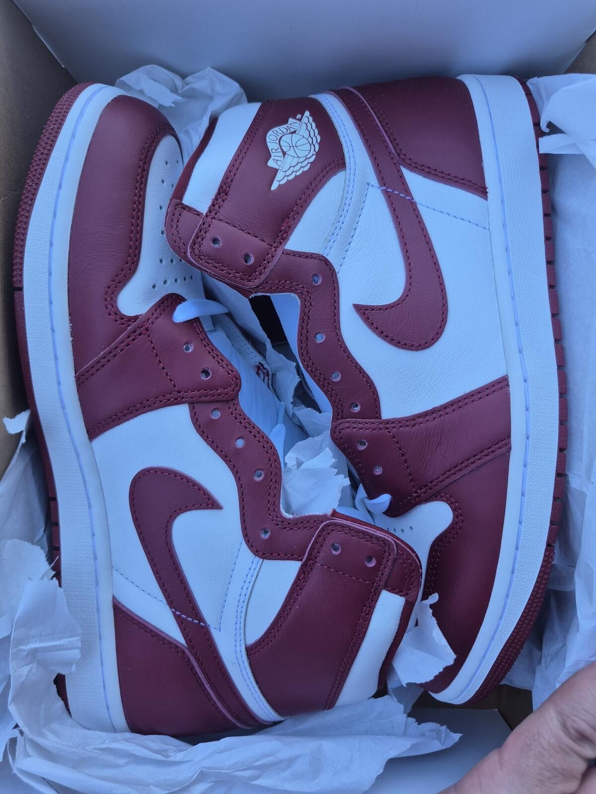 Nike Air Jordan 1 Retro High Gym Red Suede Shoes 7Y 705300 