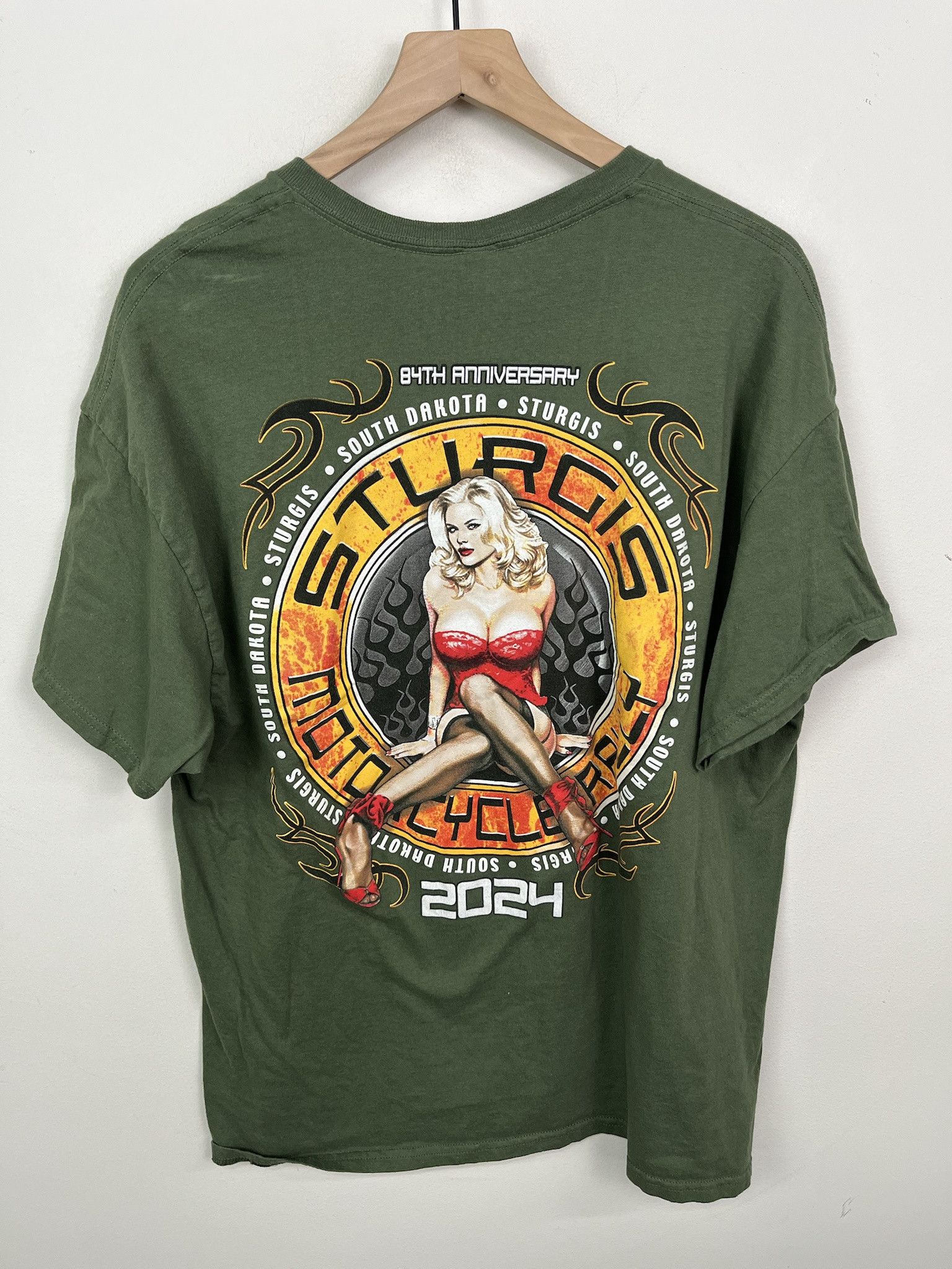 Other Sturgis Motorcycle Rally Pin Up Woman Motorcycle Tshirt Size XL Size US XL / EU 56 / 4 - 1 Thumbnail