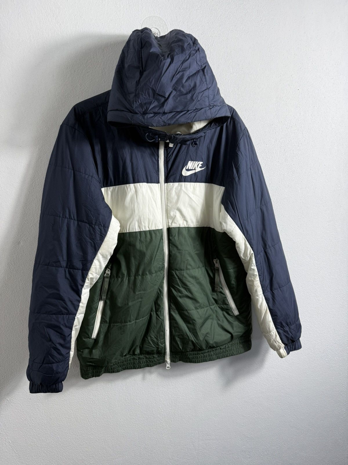 Nike NIKE PUFFER JACKET MULTI COLOR WINTER COMING Size US L / EU 52-54 / 3 - 2 Thumbnail