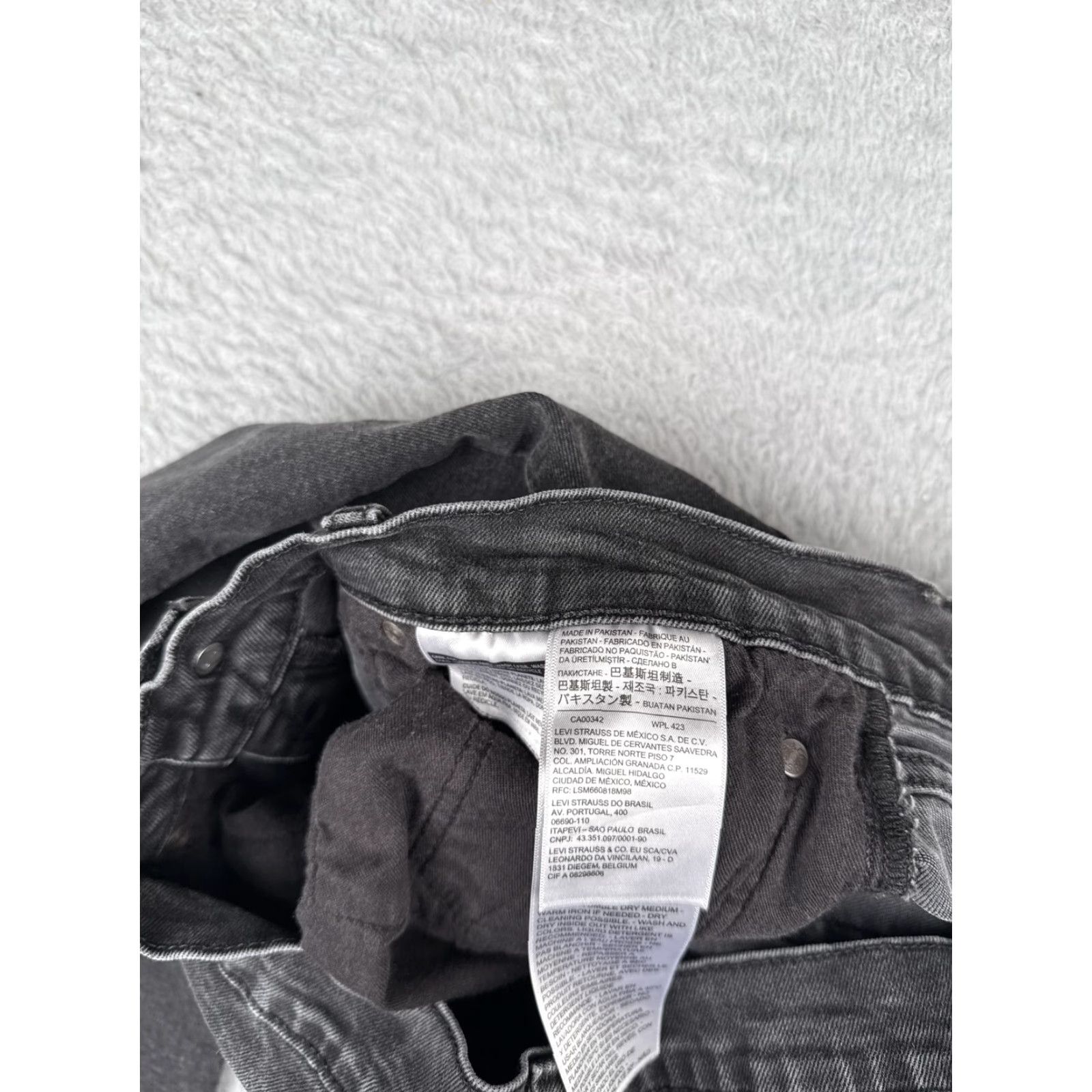 Levi's Levis Premium 512 Jeans Mens 34x32 31x29 Black Slim Tapered Denim Size US 34 / EU 50 - 7 Thumbnail