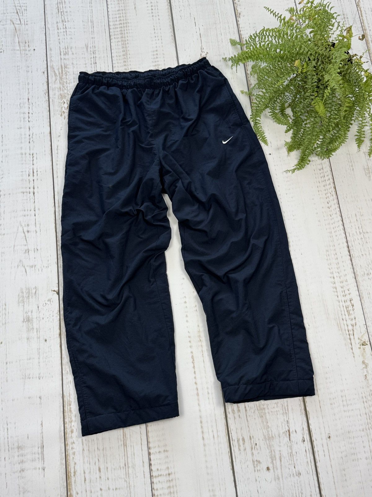 Nike × Vintage Nike Vintage Nylon Pants Gorpcore Size US 34 / EU 50 - 1 Thumbnail