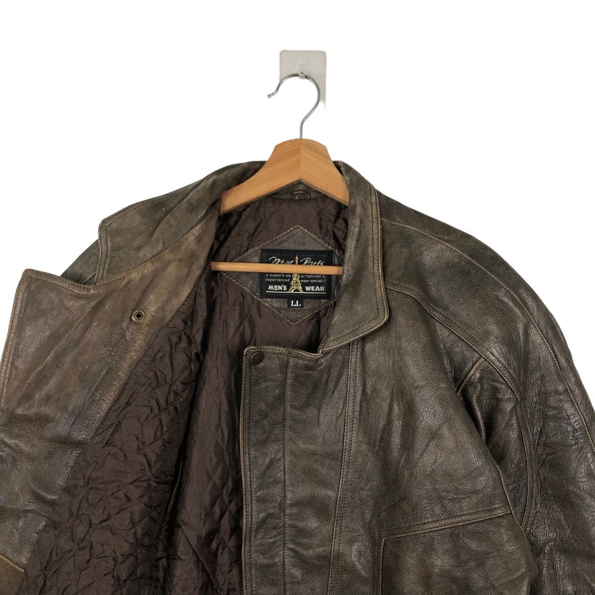 Japanese Brand VINTAGE BOMBER LEATHER JACKET NEW PARIS INSPIRE ISSEY MIYAKE Size US L / EU 52-54 / 3 - 9 Thumbnail