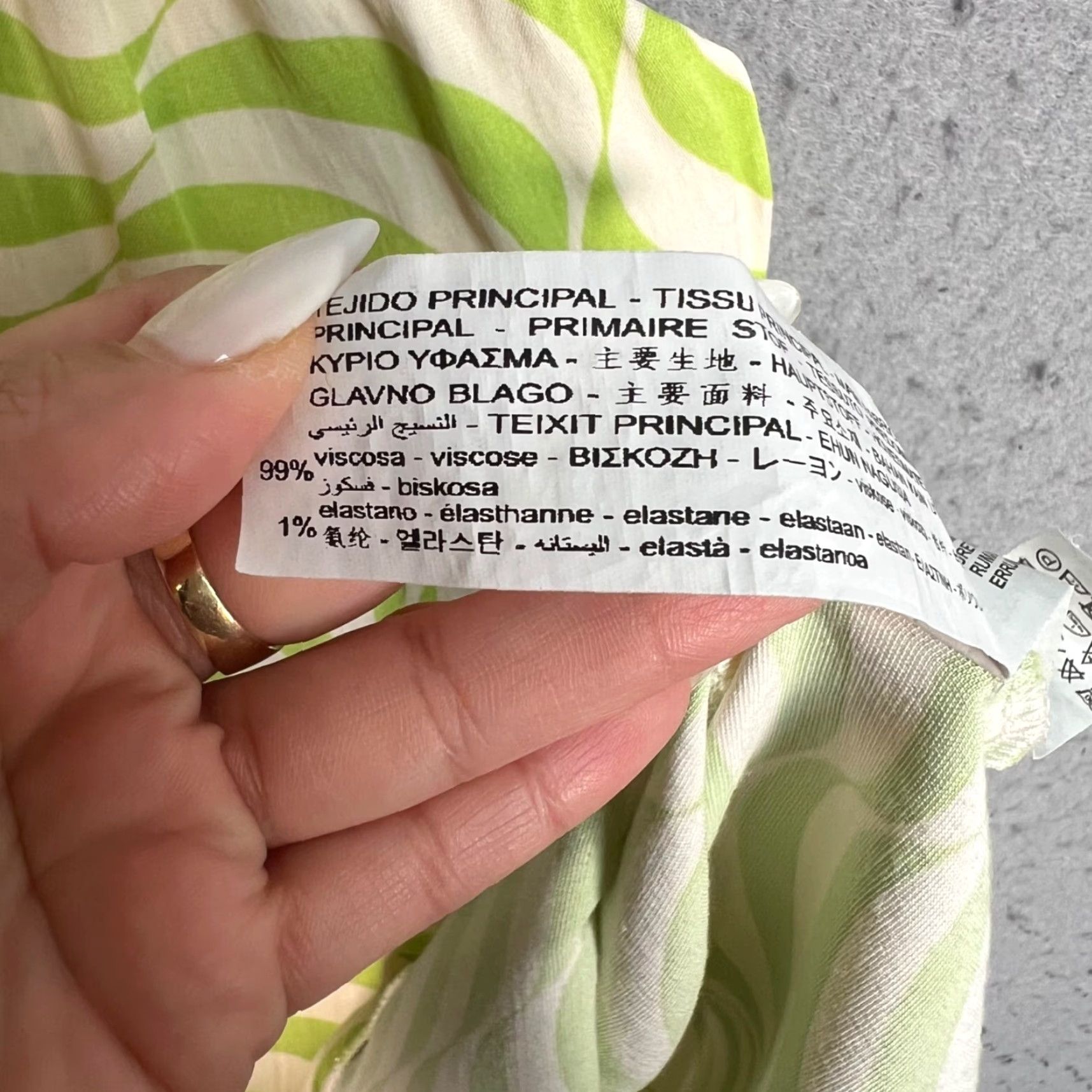 Zara VINTAGE Zara Lime Green & White Swirl Halter Mini Dress Women Small Viscose & Elastane Size S / US 4 / IT 40 - 4 Thumbnail