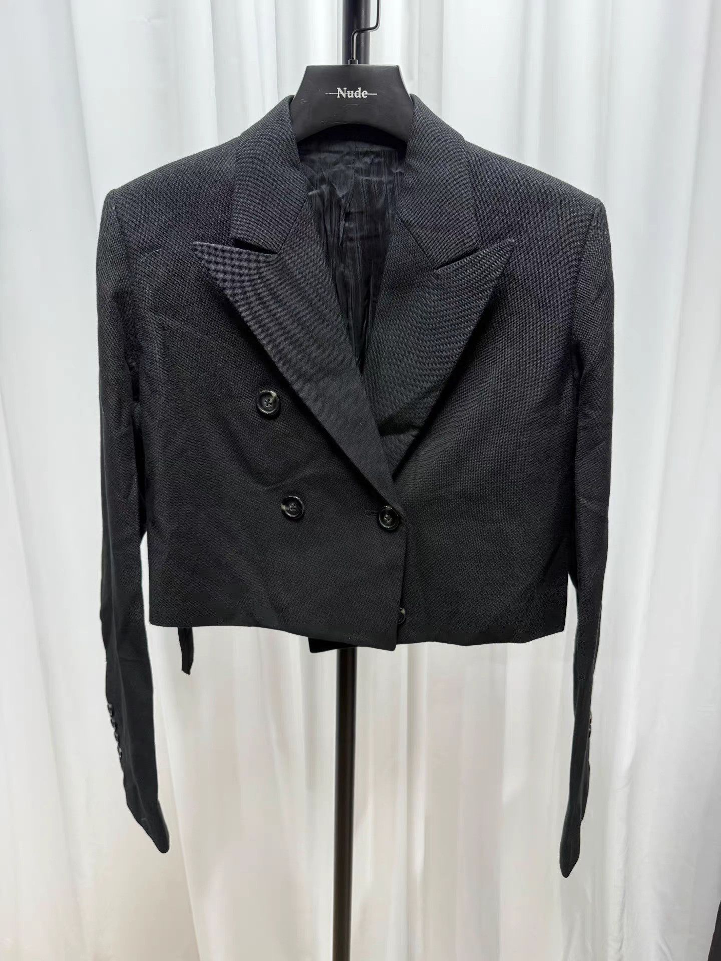 Helmut Lang Helmut Lang Wool Cropped Blazer K20 Size XS / US 0-2 / IT 36-38 - 1 Thumbnail