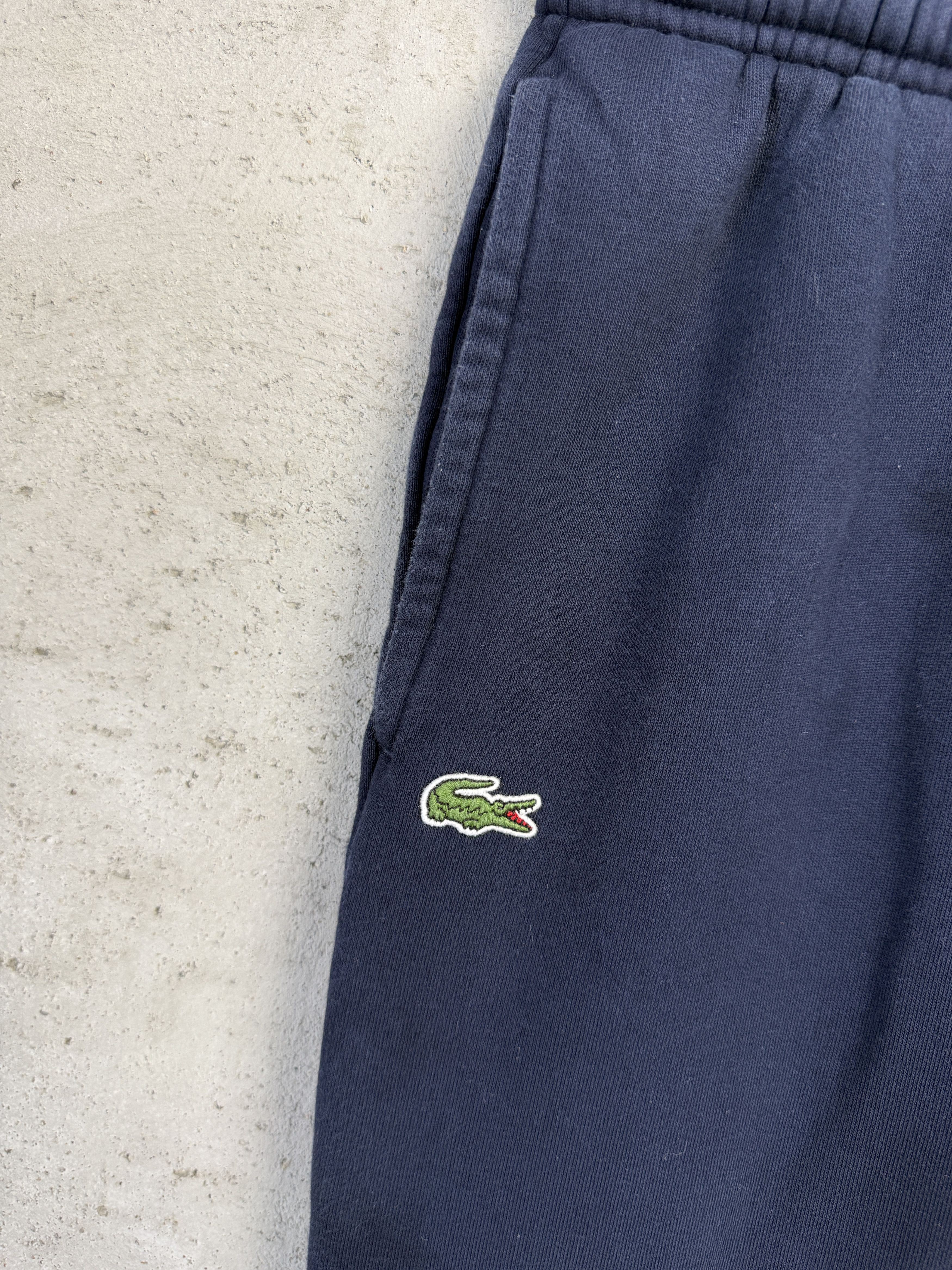 Lacoste Lacoste small logo sweatpants joggers casual Size US 32 / EU 48 - 2 Thumbnail