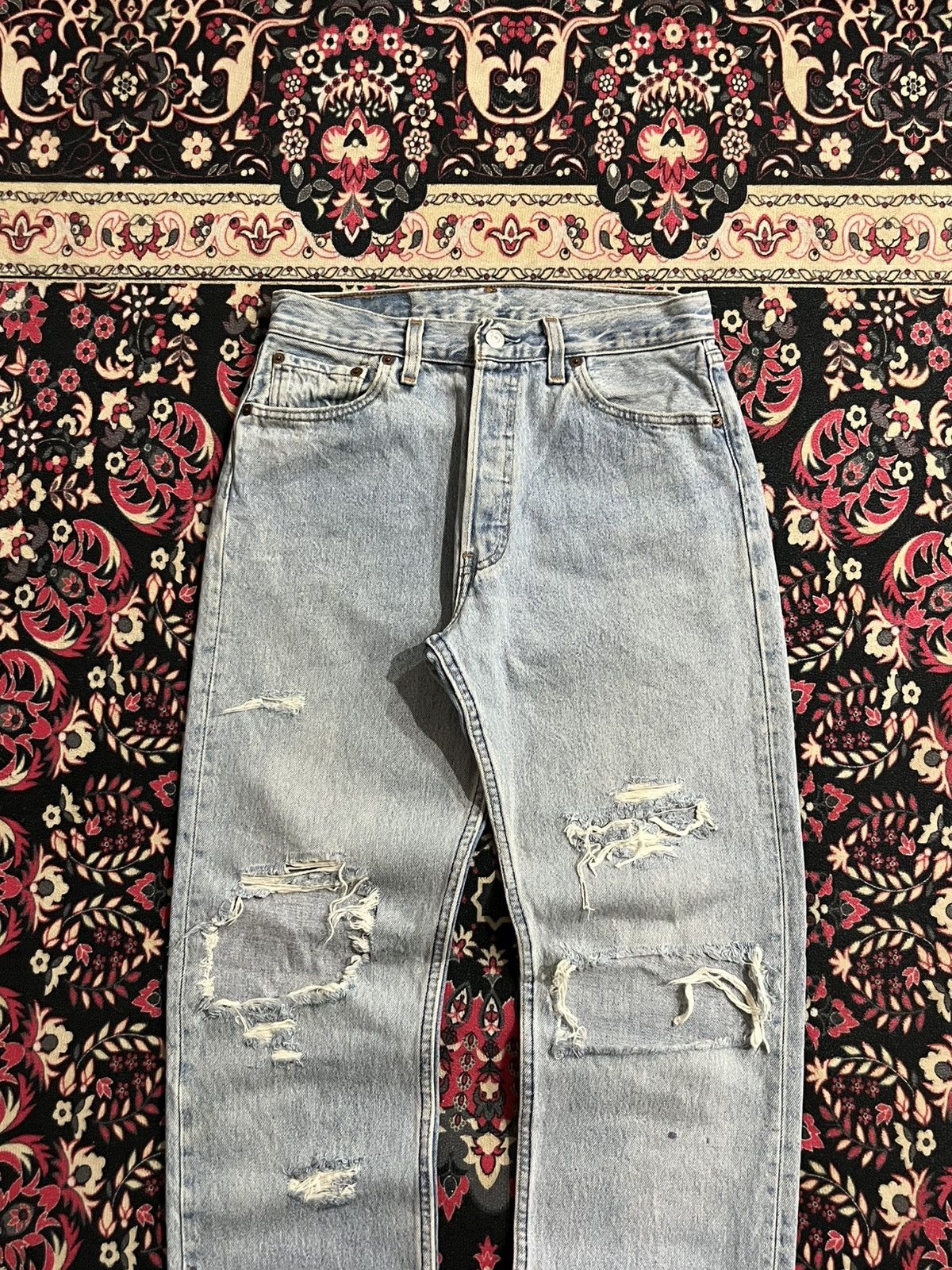 Levi's Vintage Y2K Levi’s 501 Light Blue Washed Distressed Jeans Size 30" / US 8 / IT 44 - 3 Thumbnail