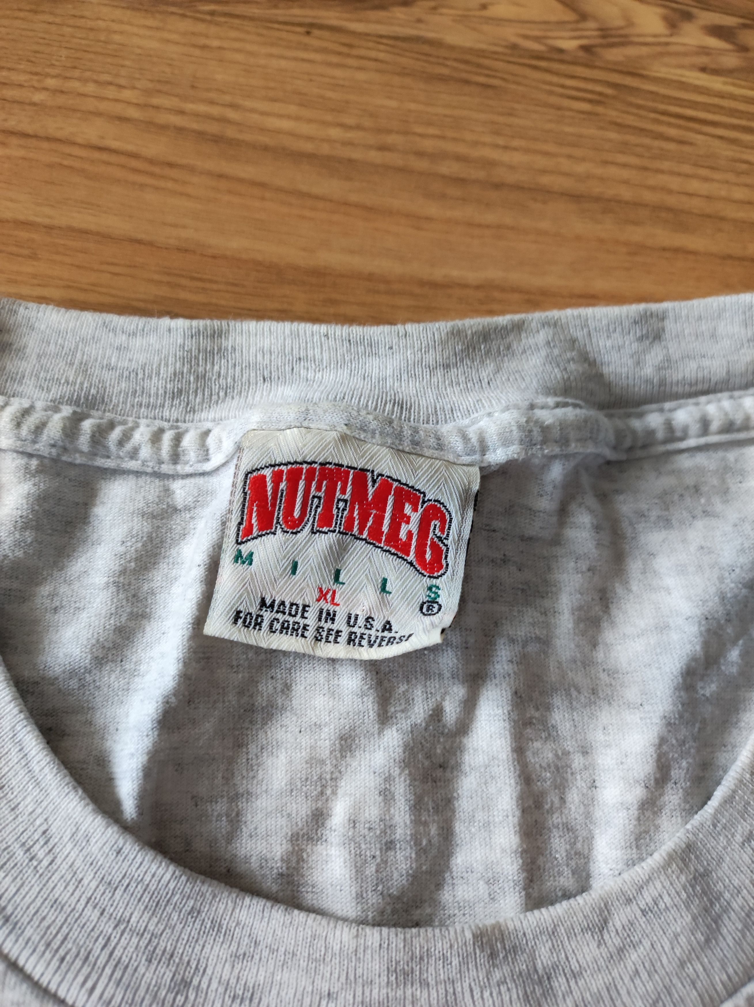 Nutmeg Vintage Nutmeg Chicago Bulls early 2000s graphic tee Size US XL / EU 56 / 4 - 11 Thumbnail