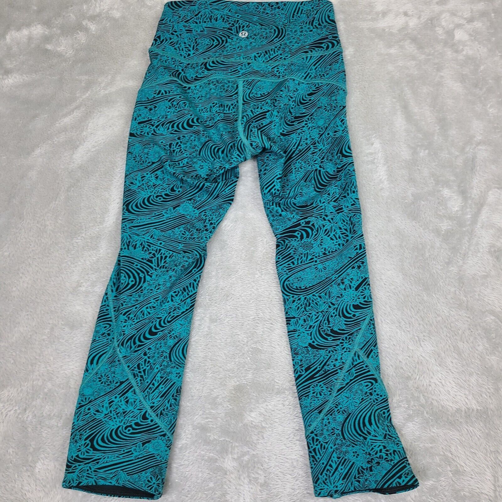 Lululemon Lululemon Women's 2 In Movement Cropped Leggings Teal & Blac Size 26" / US 2 / IT 38 - 10 Thumbnail