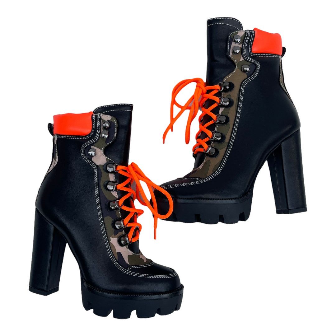 Azalea Azalea Wang Camouflage Lace Up Block Heeled Platform Boots 8 Size US 8 / IT 38 - 1 Thumbnail