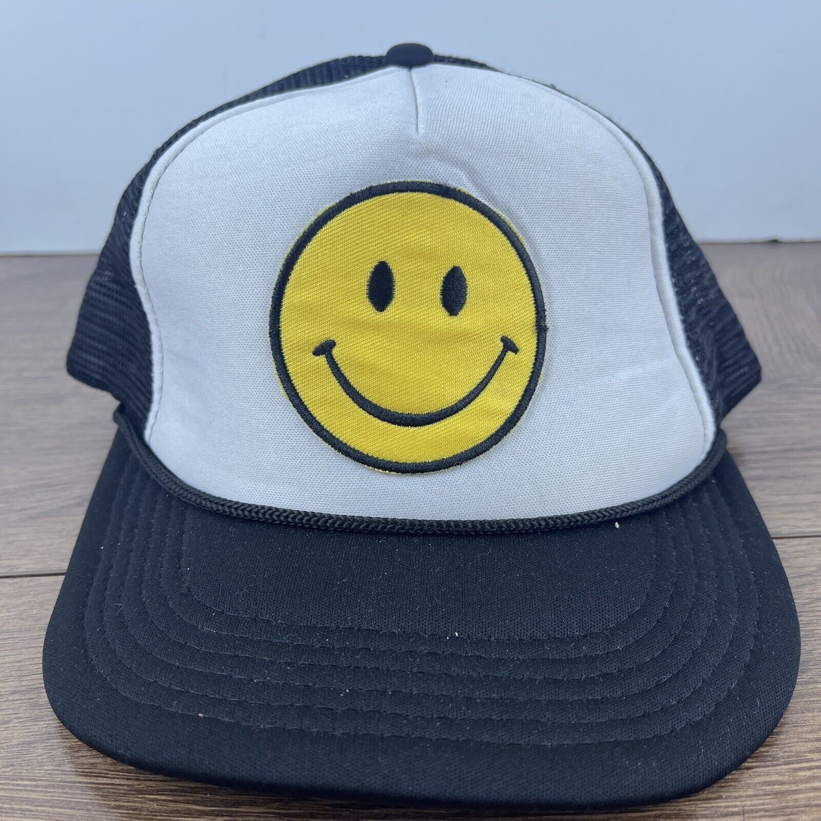 Other Smiley Face Snapback Hat Smile White Hat Adjustable Adult Si Size ONE SIZE - 1 Thumbnail