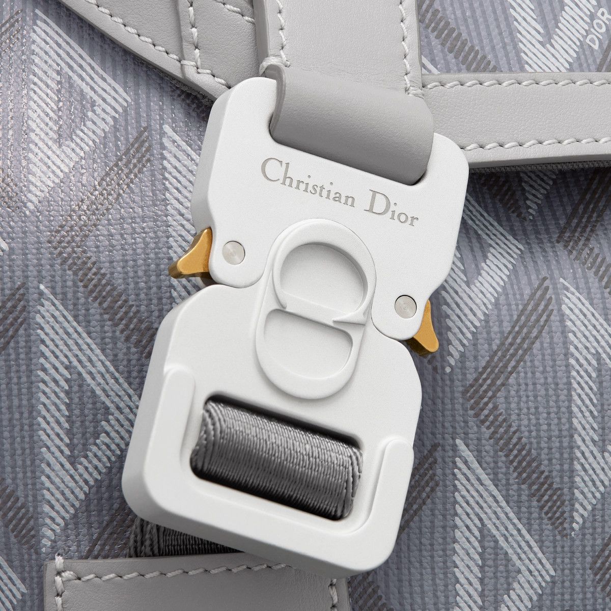 Dior o1bcso1str0226 Size:OS/Hit The Road Bacgpack in Grey Size ONE SIZE - 5 Thumbnail