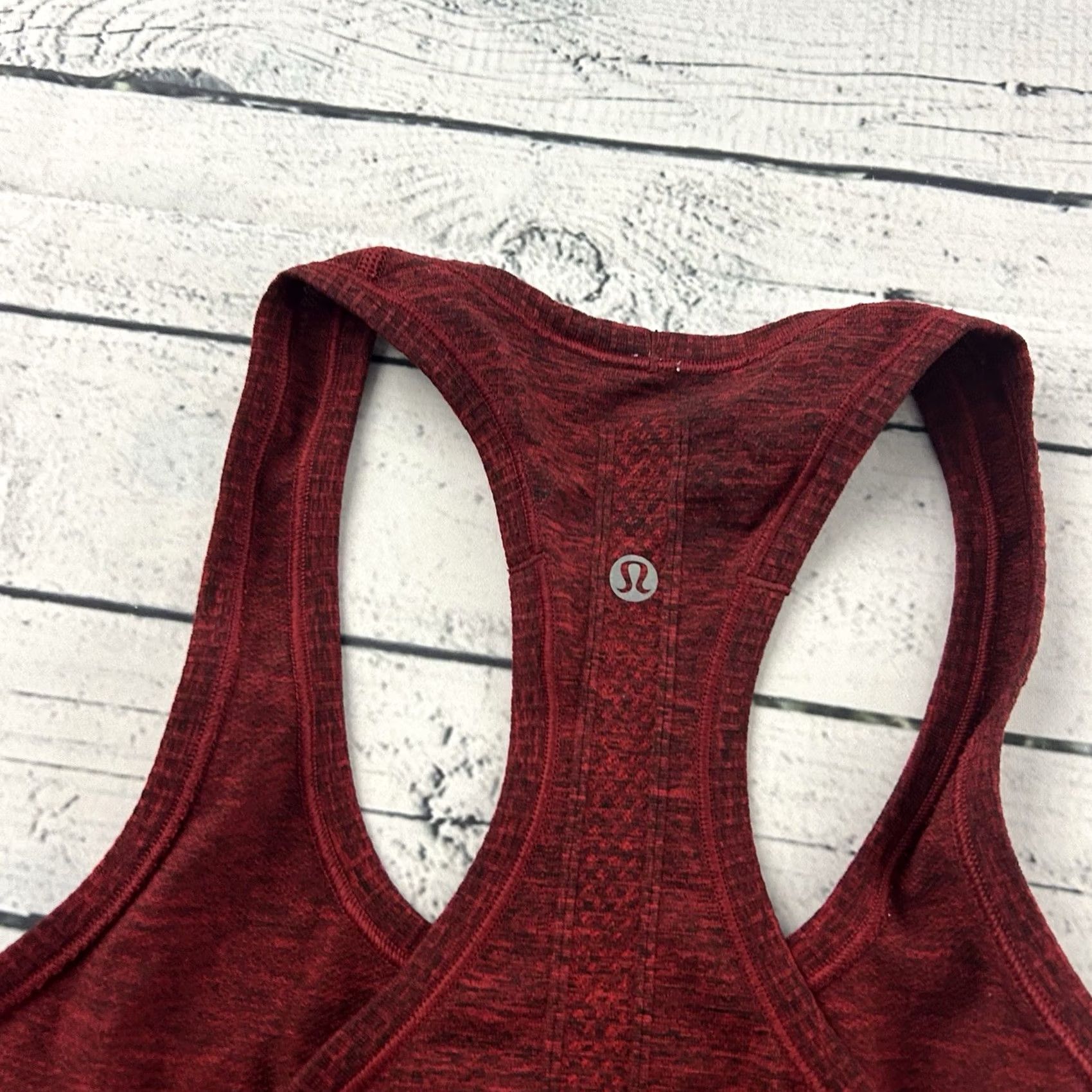 Lululemon Lululemon Metal Vent Sleeveless Racerback Athletic Tank Top Shirt Women's 6 Red Size M / US 6-8 / IT 42-44 - 4 Thumbnail