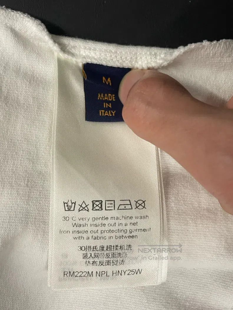 Louis Vuitton Louis Vuitton White three-dimensional graffiti logo short Size US M / EU 48-50 / 2 - 4 Thumbnail