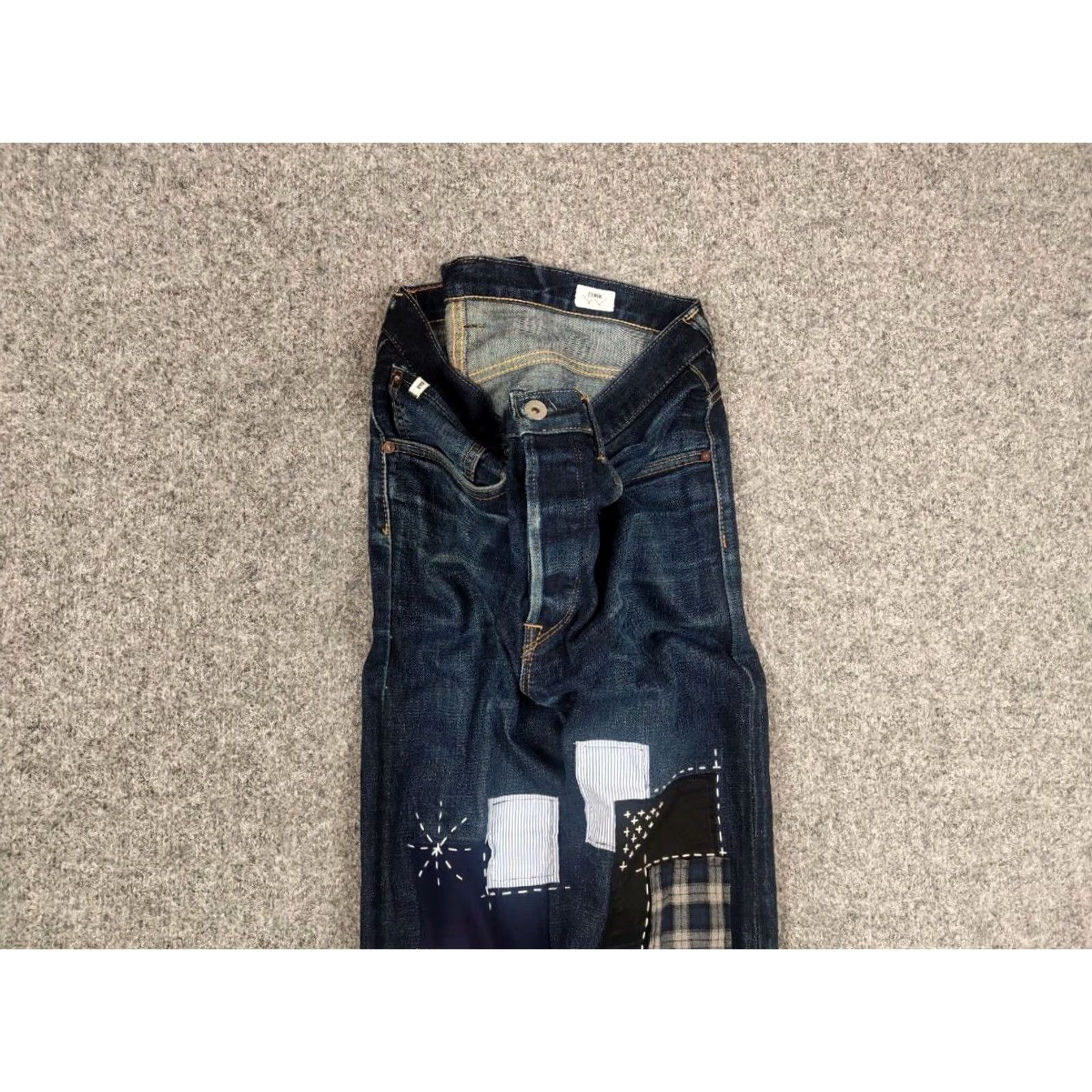 Edwin VINTAGE Edwin Japan Denim Jeans Main Selling Point Embroidered Selvedge 5-Pocket Design 34 Blue 90s Mens Jeans Size US 34 / EU 50 - 4 Thumbnail