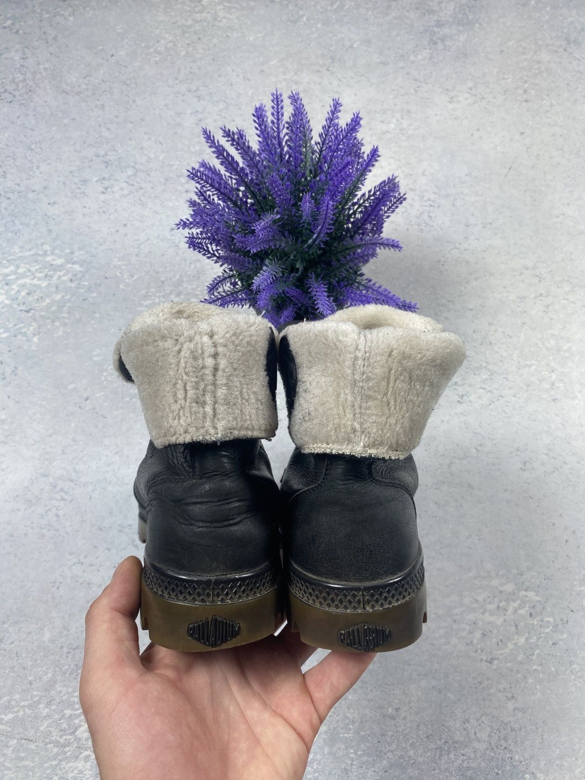 Palladium Black Womens Palladium Leather Boots With Fur Size US 7 Size US 7 / IT 37 - 6 Thumbnail