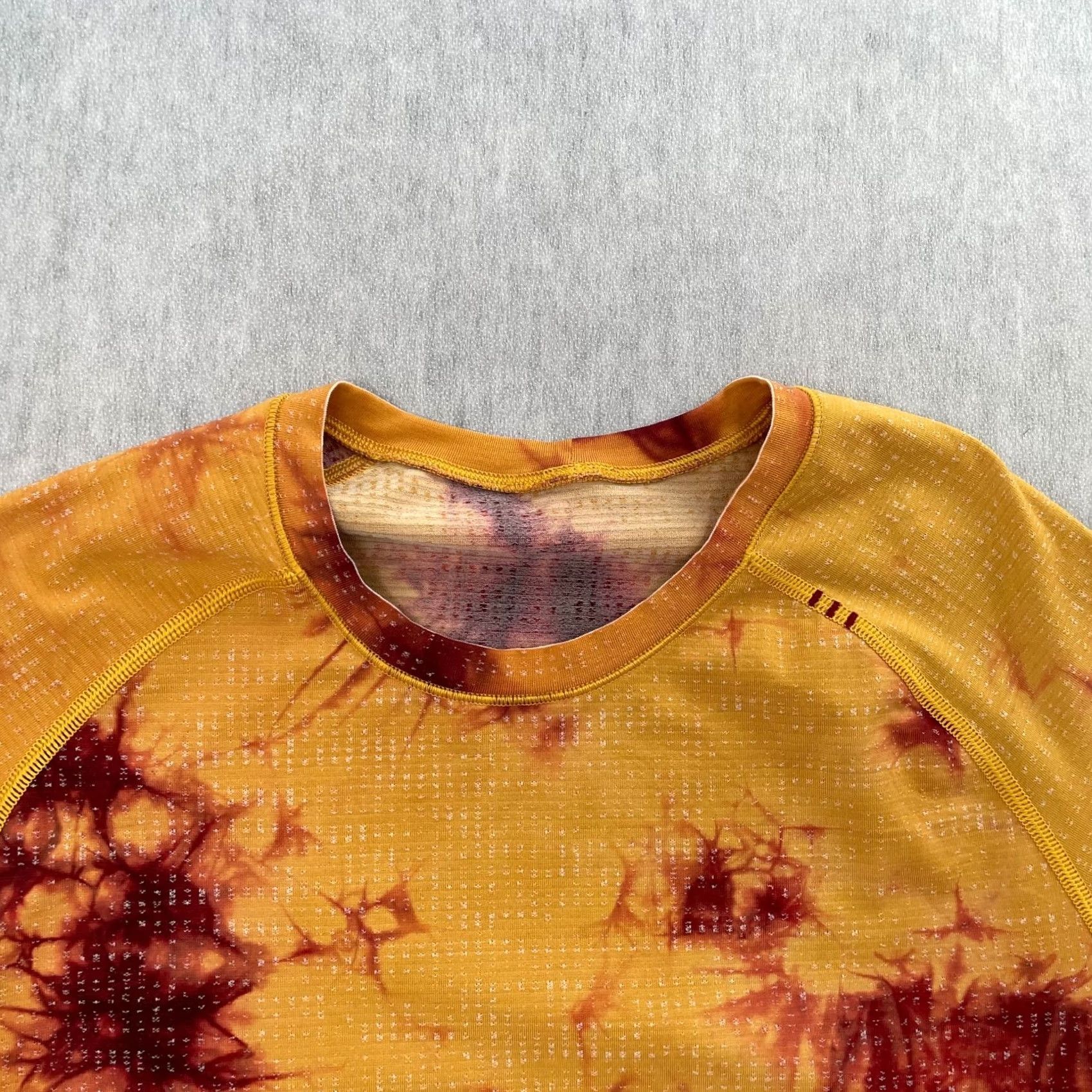Lululemon Lululemon Shirt Metal Vent Tech Adult Medium Orange Short Sleeve Gym Logo Mens M Size US M / EU 48-50 / 2 - 3 Thumbnail