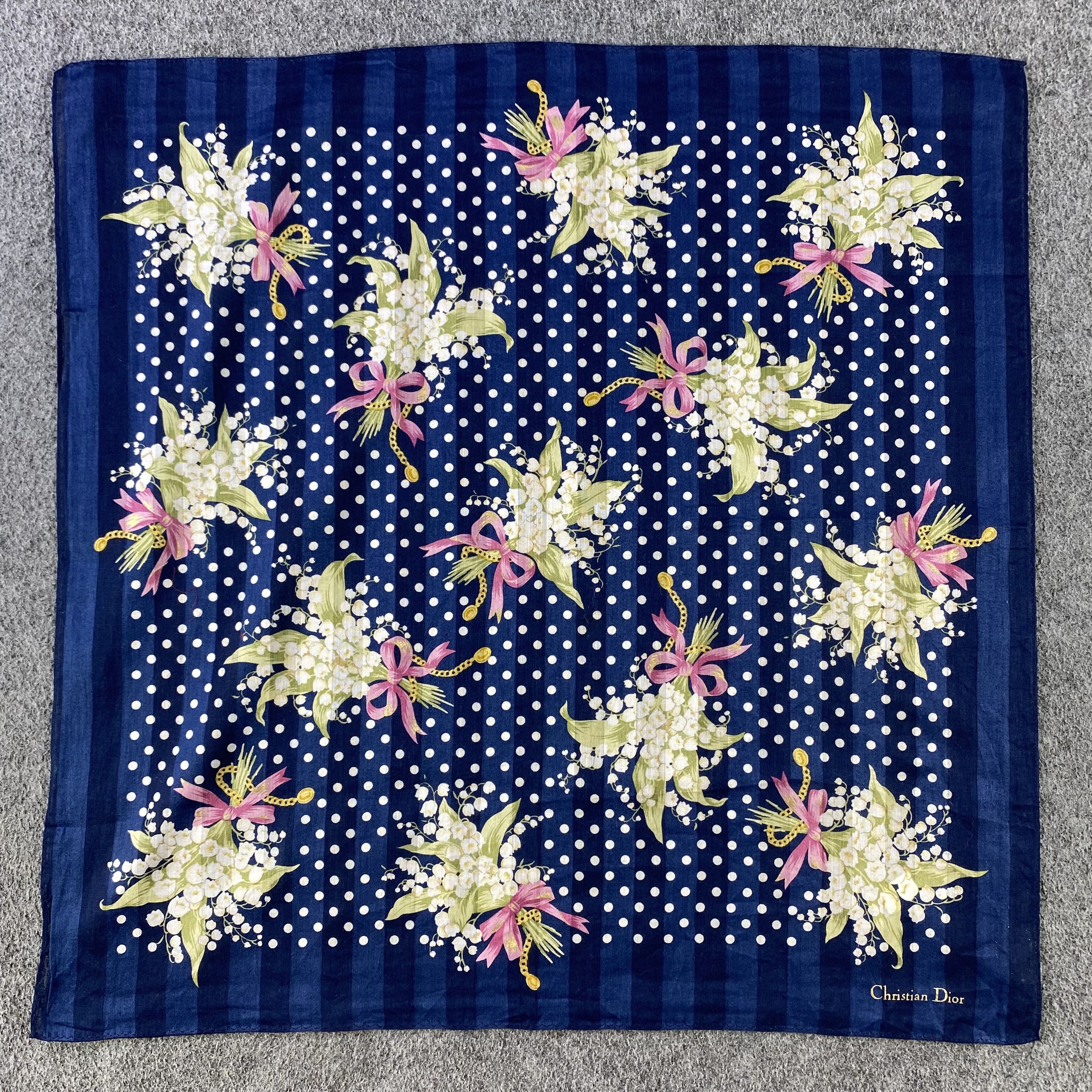 Vintage Christian Dior Handkerchief/Neckerchief/Bandana HC632 Size ONE SIZE - 1 Thumbnail