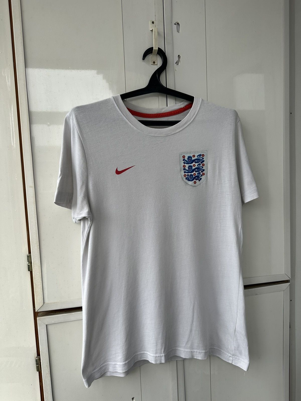Nike × Vintage Vintage Nike T-shirt England Soccer Style Size US L / EU 52-54 / 3 - 2 Thumbnail
