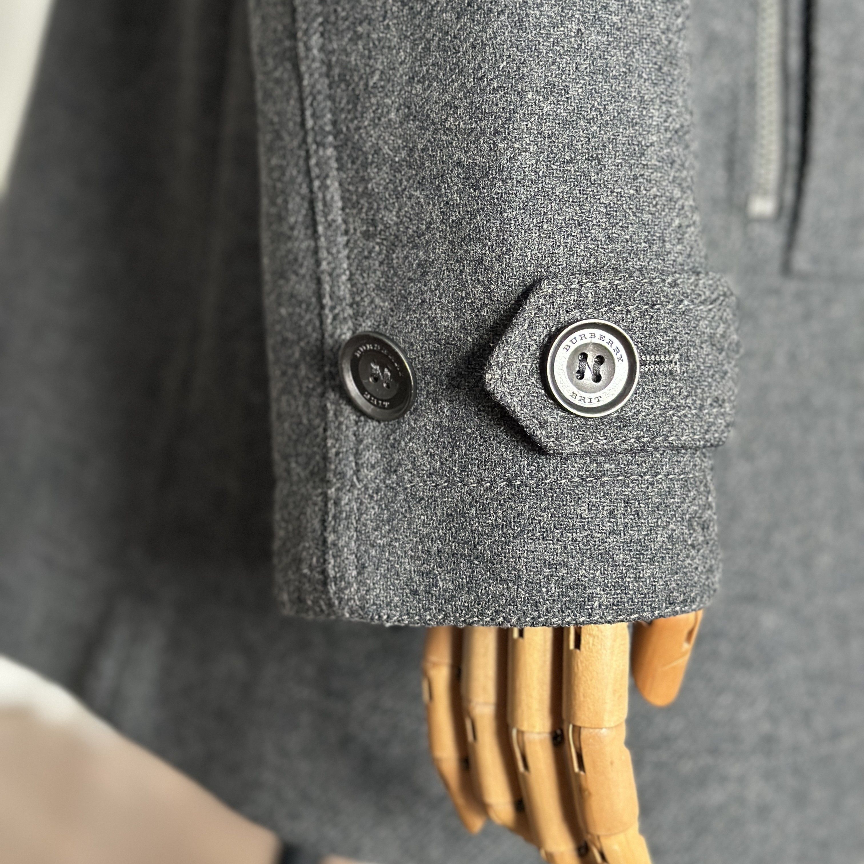 Burberry BURBERRY BRIT Women's Wool Coat Grey UK14 US12 ITA48 GER42 Size L / US 10 / IT 46 - 12 Thumbnail