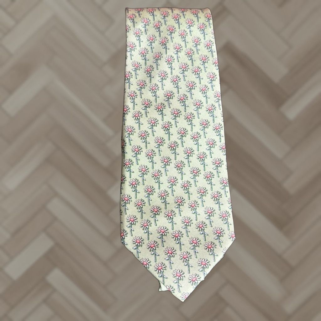 Vineyard Vines Vineyard Vines Hand Picked Green Silk Necktie Floral Daisies Wide Long 60" Marthas Vineyard American Preppy College Men's Tie Size ONE SIZE - 1 Thumbnail