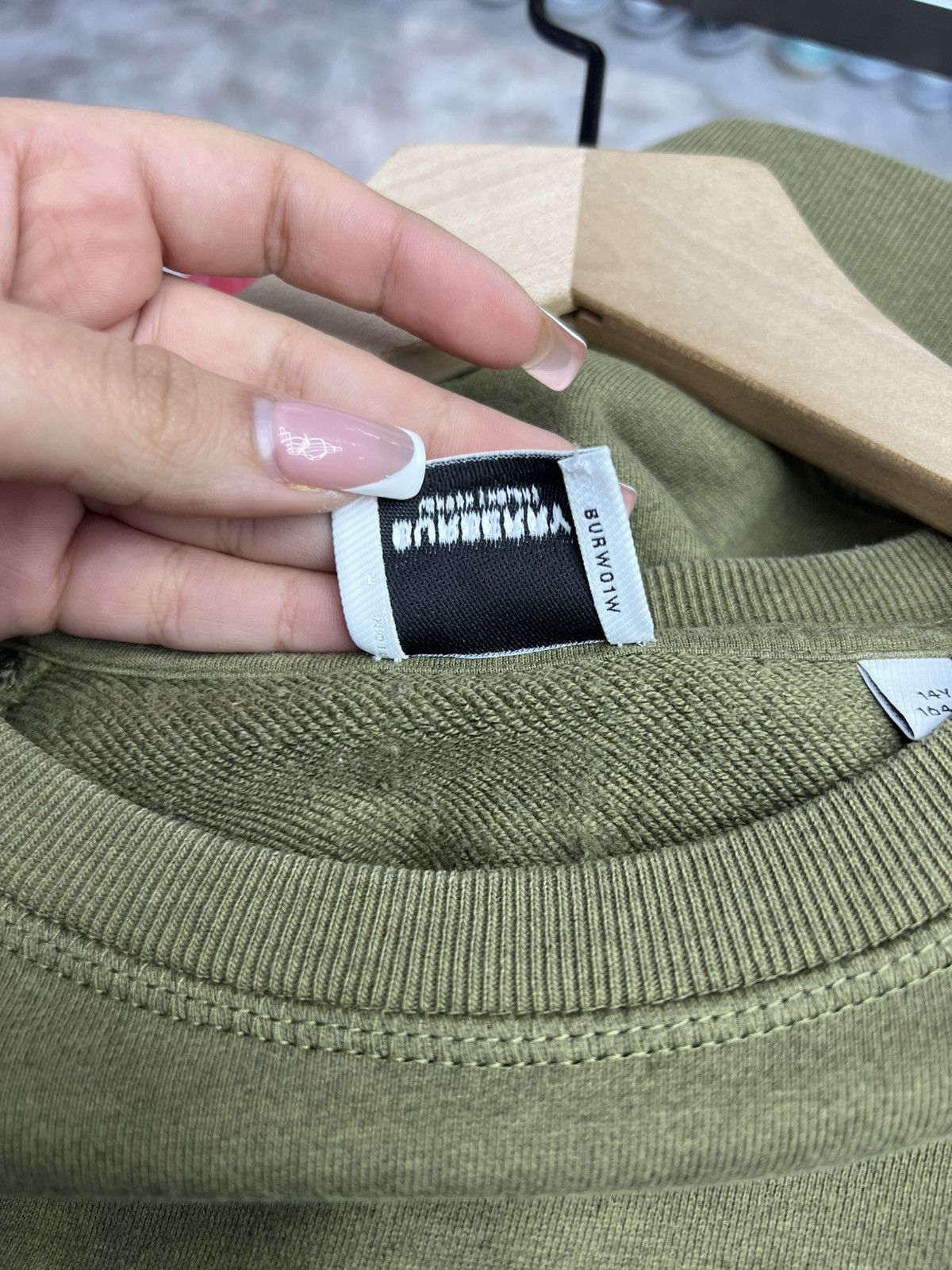 Burberry Burberry Olive Crewneck Size US S / EU 44-46 / 1 - 8 Thumbnail