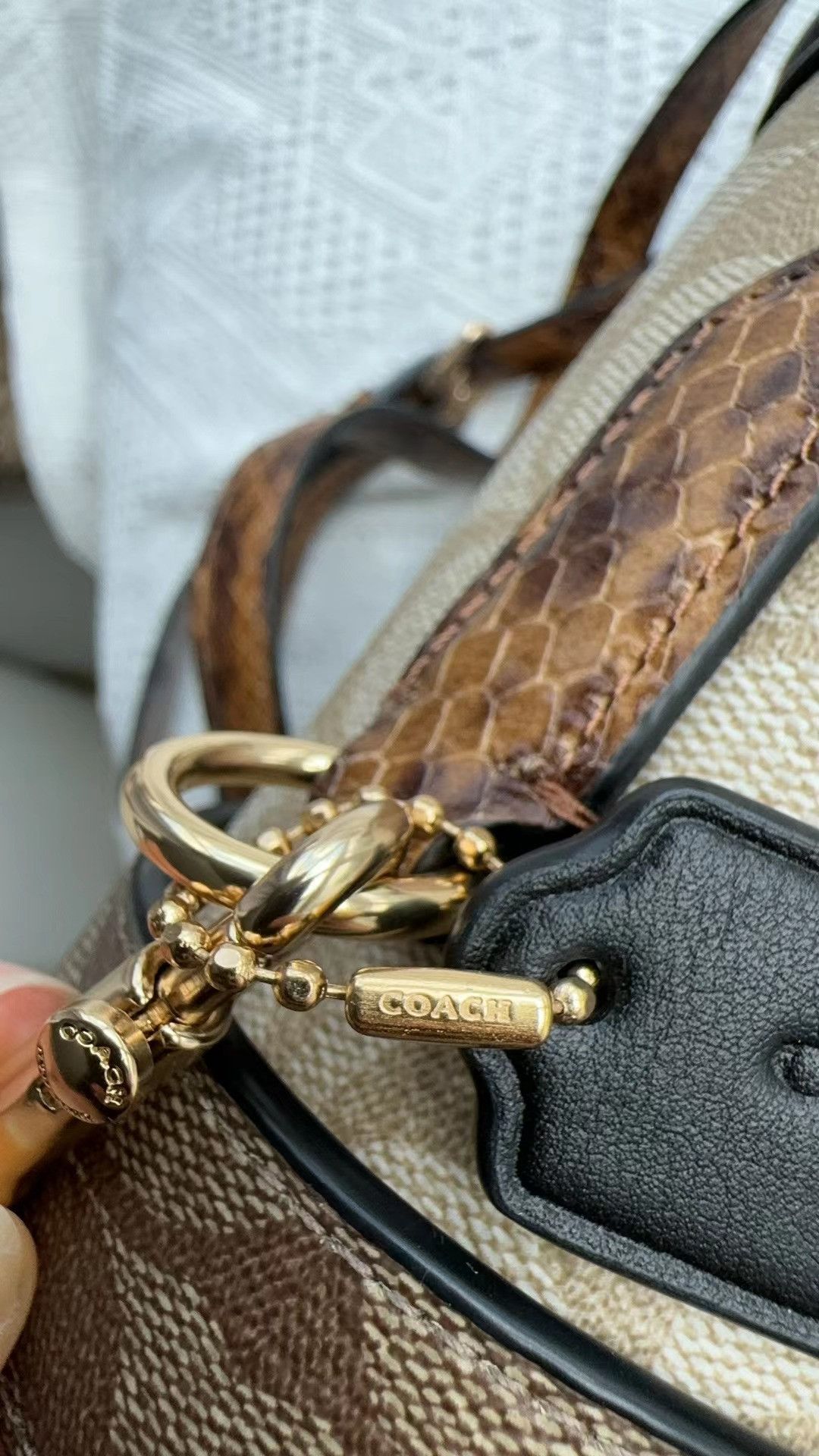 Coach GEORGIE GEM CROSSBODY IN BLOCKED SIGNATURE CANVAS (C5504) Size ONE SIZE - 10 Thumbnail