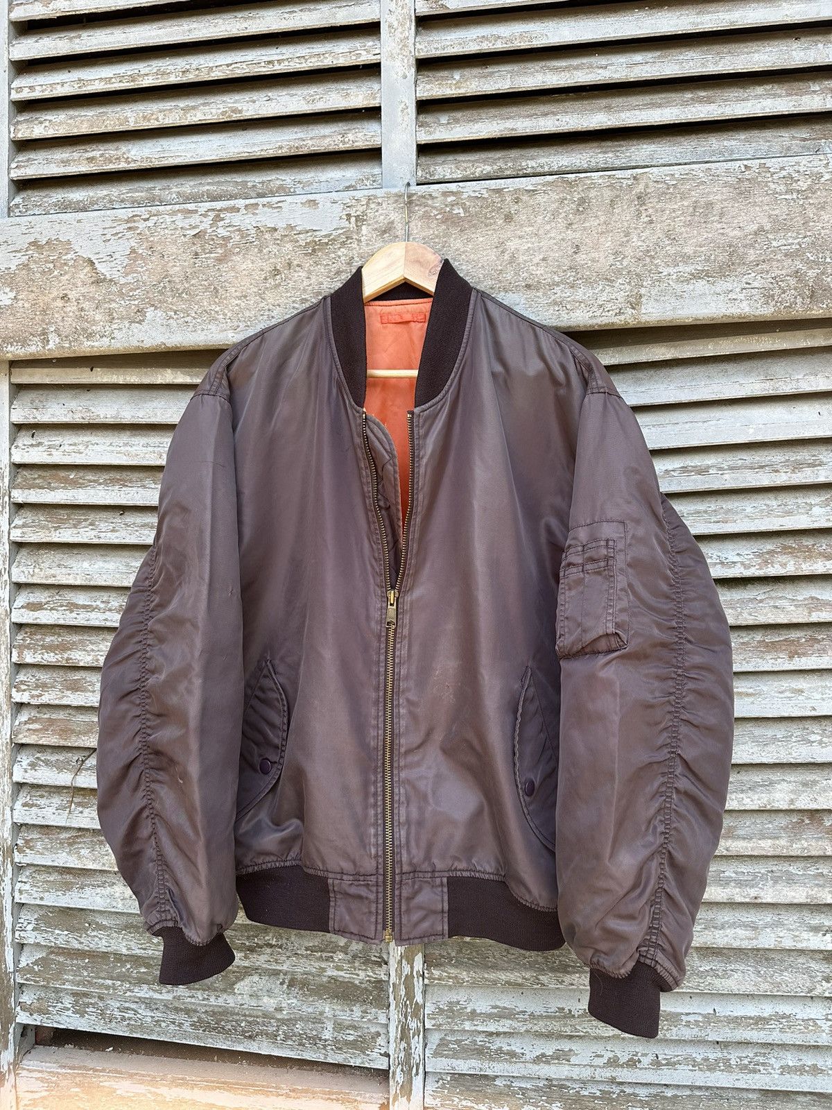 Vintage 🪖Vintage Uniqlo Sun Faded Bomber Jacket Size US L / EU 52-54 / 3 - 1 Thumbnail