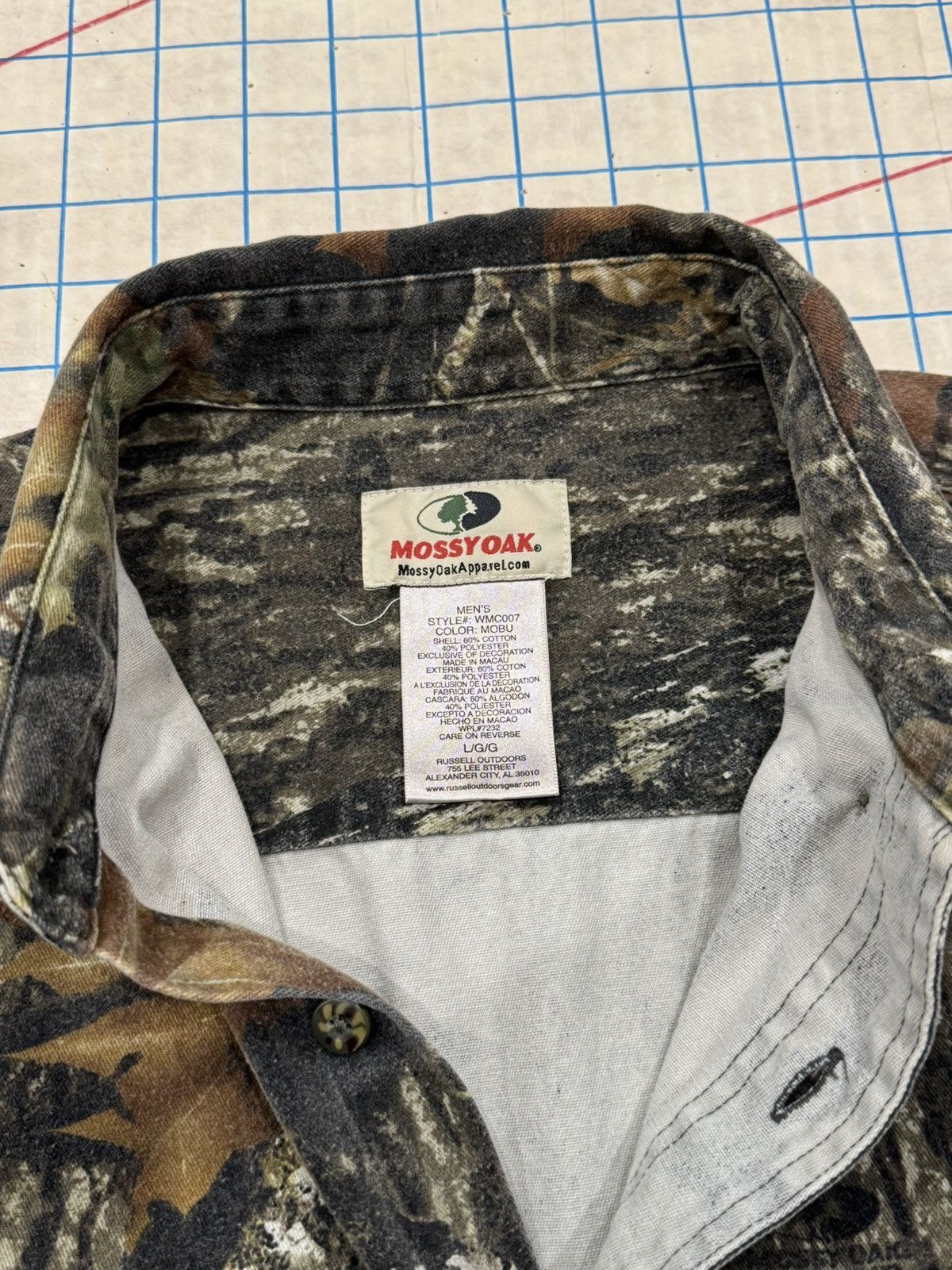 Mossy Oaks Vintage Mossy Oaks Camo Button Up Shirt Mens Size Large Size US L / EU 52-54 / 3 - 5 Thumbnail