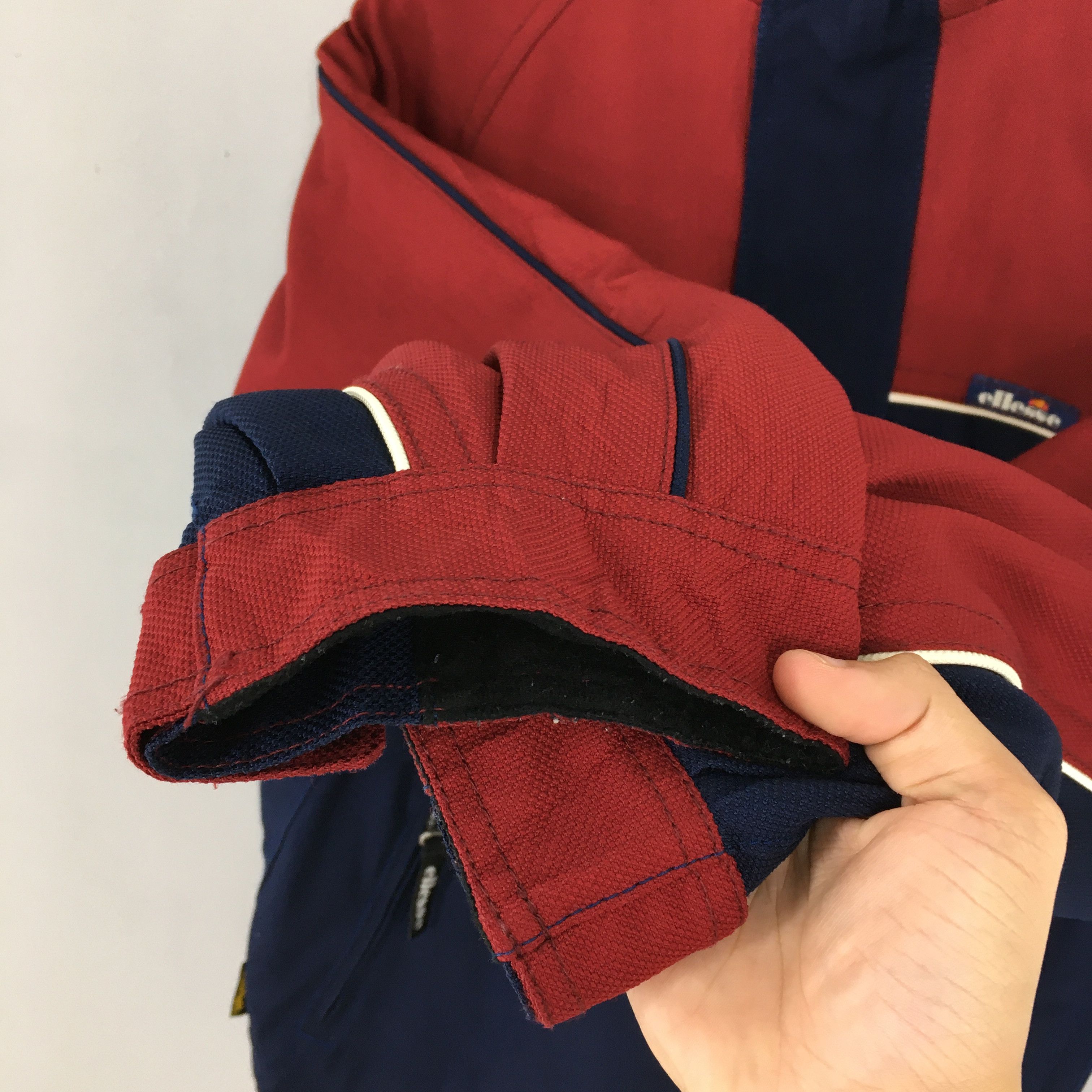 Ellesse Vintage Ellesse Ski Wear Winter Snow Hoodie Jacket Small Size US S / EU 44-46 / 1 - 5 Thumbnail