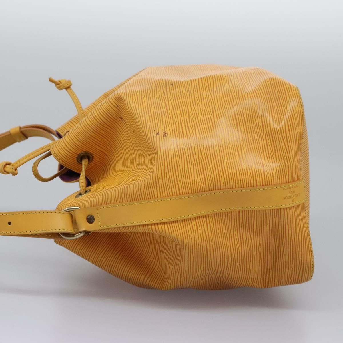 Louis Vuitton LOUIS VUITTON Epi Petit Noe Shoulder Bag Yellow M44109 Size ONE SIZE - 3 Thumbnail