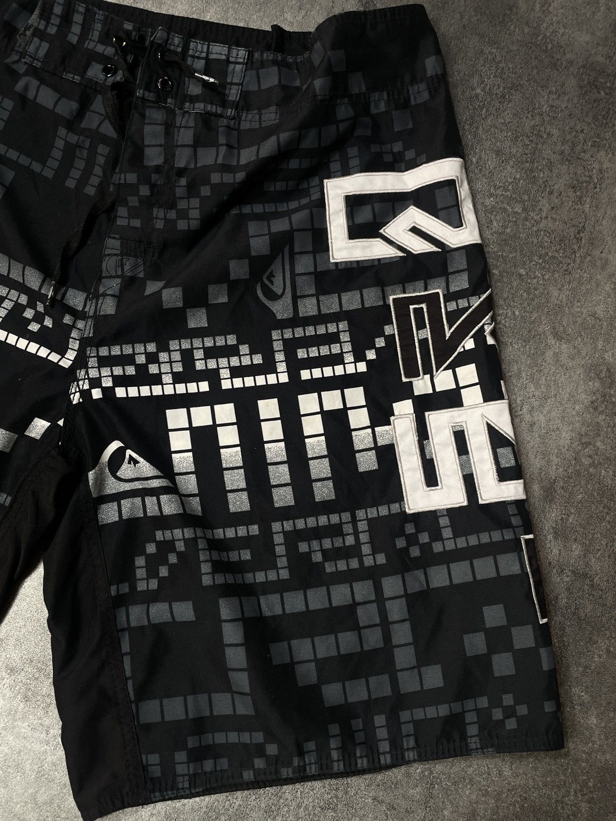 Quiksilver × Vintage 🔥Offers🔥Quiksilver Vintage Y2K Shorts All Over Print Rare Size US 38 / EU 54 - 6 Thumbnail