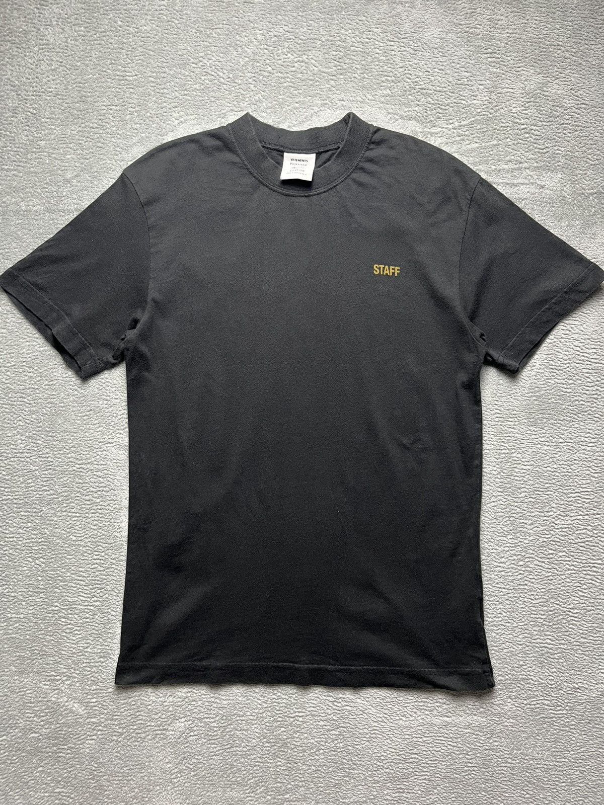Hanes × Vetements Vetements Staff Logo T-Shirt Hanes | Grailed