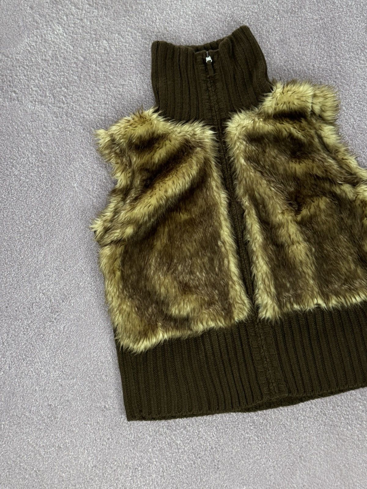 Le Grande Bleu (L.G.B.) Y2K Faux Fur LGB Vibe Glamour Design Fabulous Vest Size M / US 6-8 / IT 42-44 - 5 Thumbnail