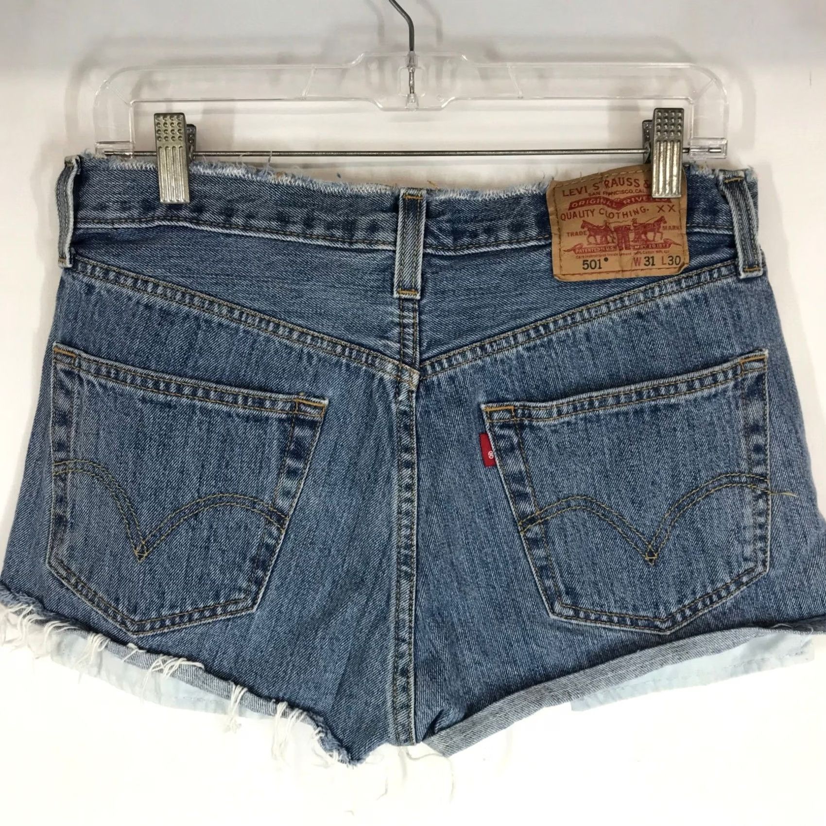 Levi's Levi's 501 Cutoff Denim Shorts Medium Wash Blue Button Fly 31 Womens Regular 2in Inseam Casual Bohemian 90s Vintage Not N/A Size 24" / US 00 / IT 34 - 5 Thumbnail