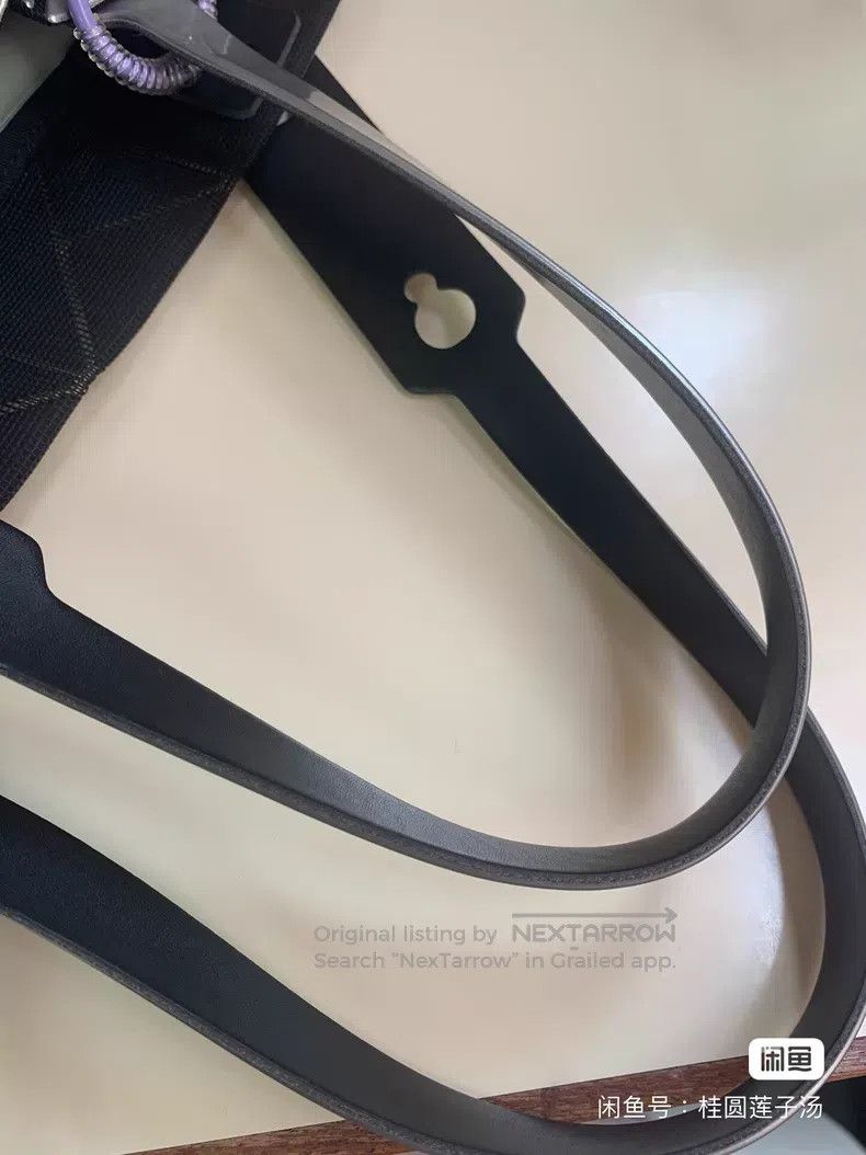 Issey Miyake Issey Miyake Six Grid Bag Silver Size ONE SIZE - 2 Thumbnail