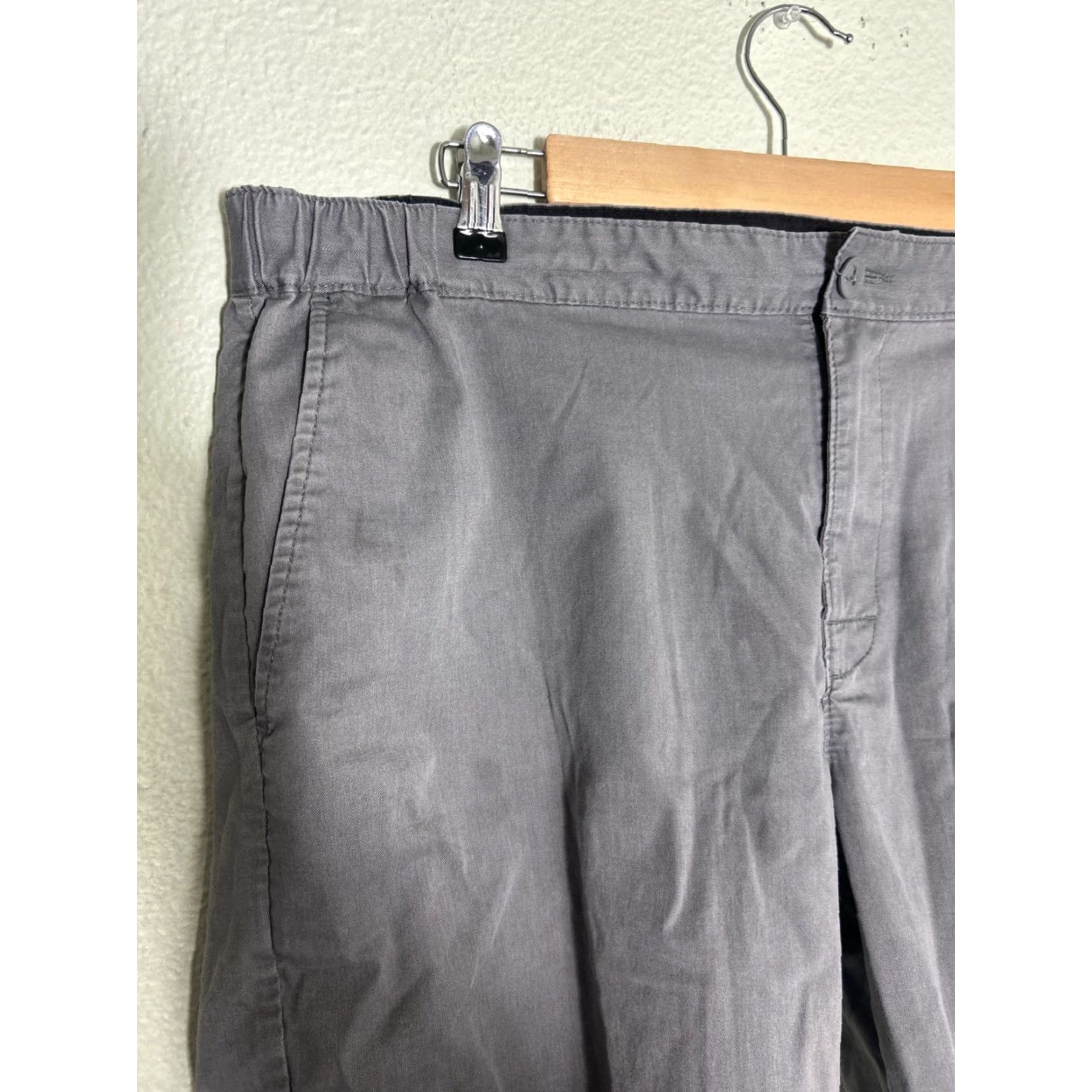RVCA RVCA Men’s 38 Gray Cotton Blend Shorts Drawstring Chino Mens Size US 38 / EU 54 - 3 Thumbnail