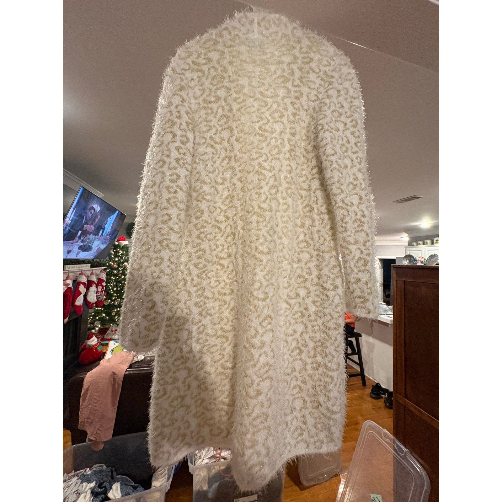 Nine West Nine West Fuzzy Long Cardigan S Cream Gold Shimmer Sweater Size S / US 4 / IT 40 - 2 Thumbnail