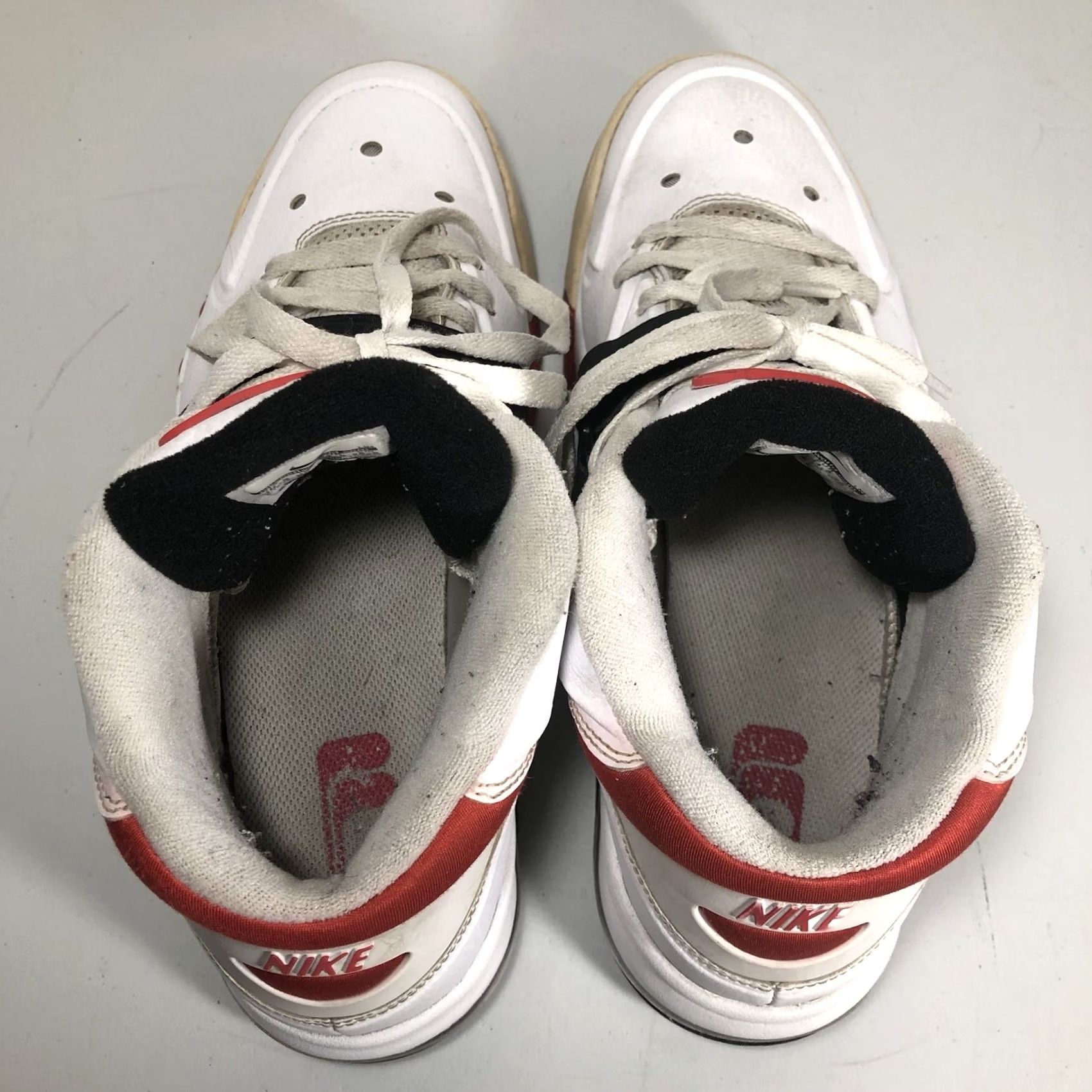 Nike Nike Air Force Max Charles Barkley 2012 Men Size 10.5 555105-100 White Red Black Sneaker Basketball Nike Charles Barkley Shoes Men Size US 10 / EU 43 - 4 Thumbnail