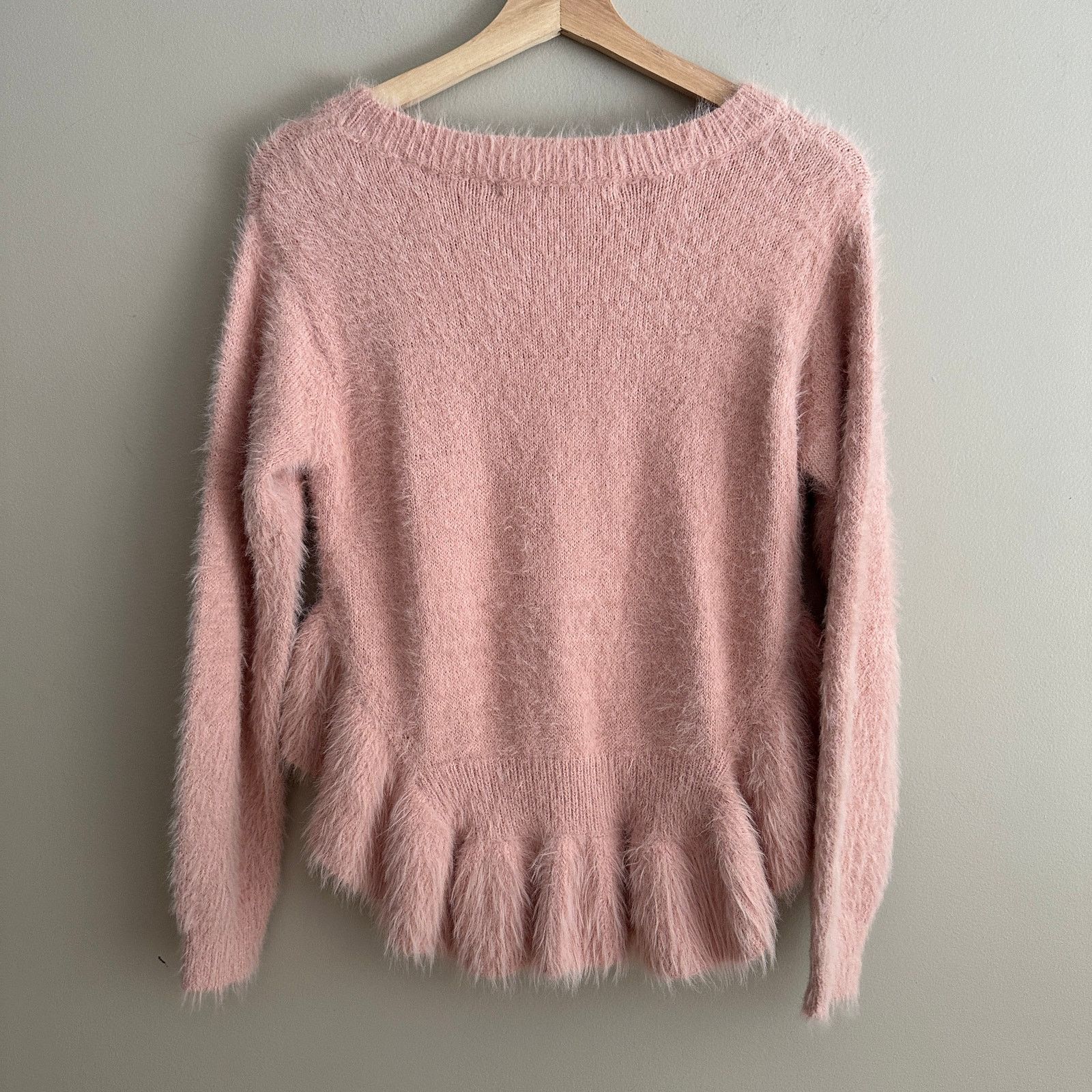 English Factory English Factory Pink Peplum Ruffle Sweater Fuzzy Knit Top S Size S / US 4 / IT 40 - 2 Thumbnail
