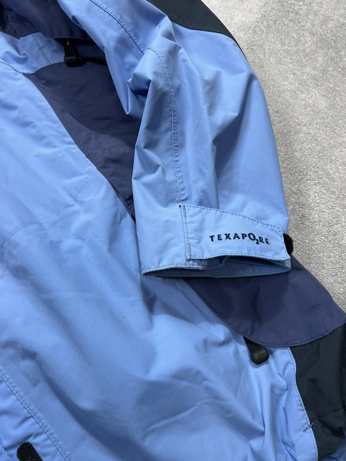 Jack Wolfskin Vintage Jack Wolfskin Texapore Waterproof Jacket Size S Size S / US 4 / IT 40 - 9 Thumbnail