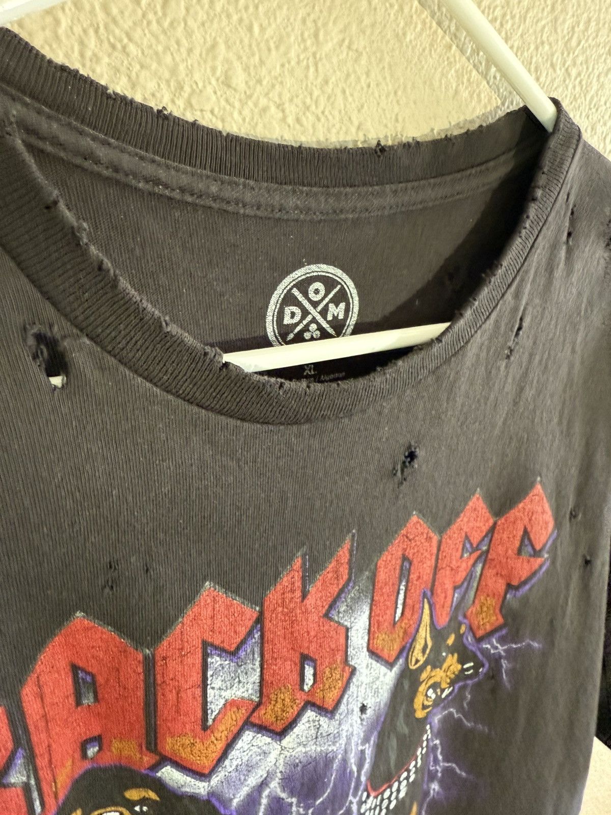 Vintage Distressed dogs t shirt Size US XL / EU 56 / 4 - 2 Thumbnail