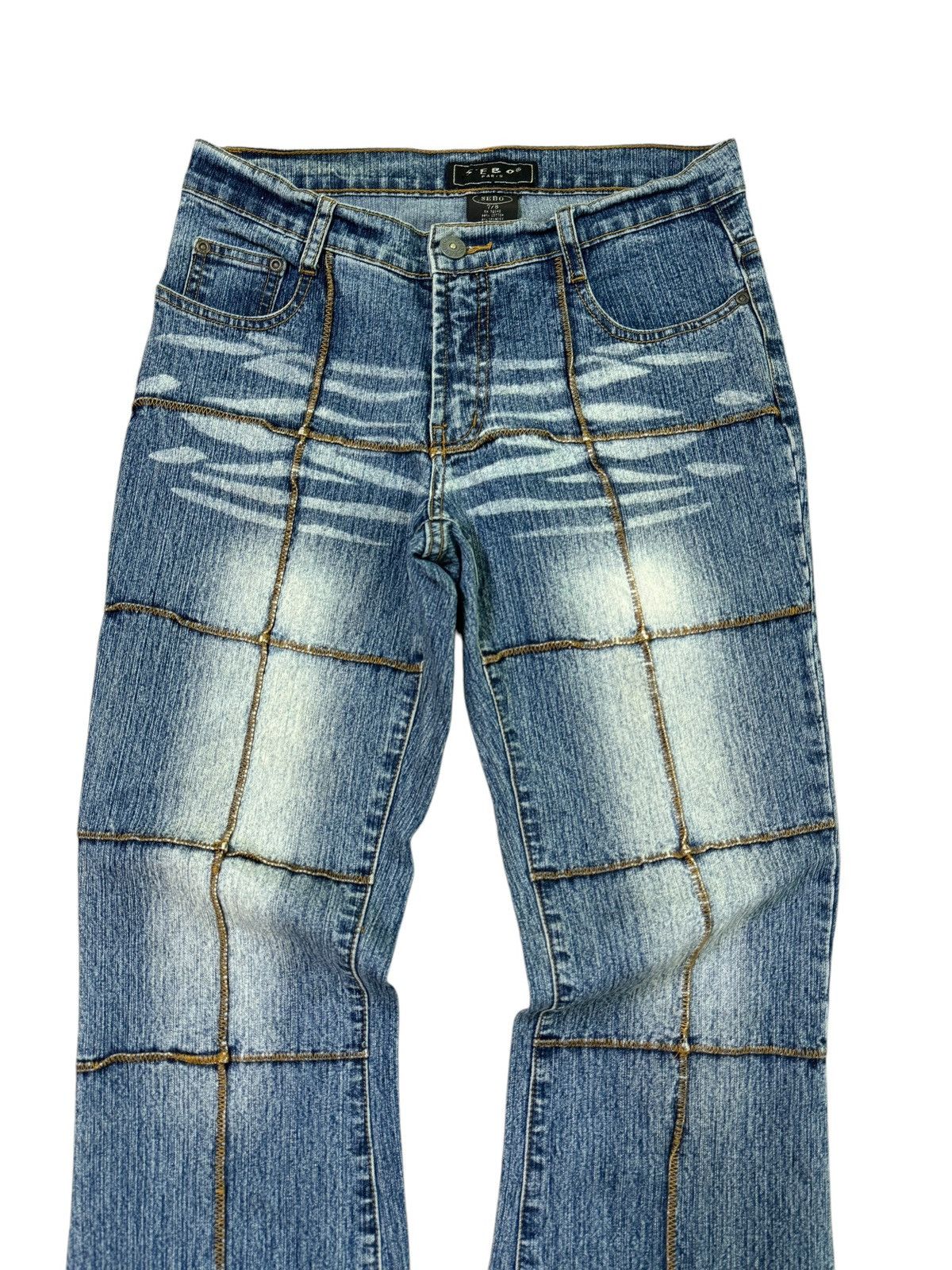 Hysteric Glamour FLARED SEBO RECONSTRUCTED DESIGN ELASTIC DENIM JEANS Size 28" / US 6 / IT 42 - 3 Thumbnail