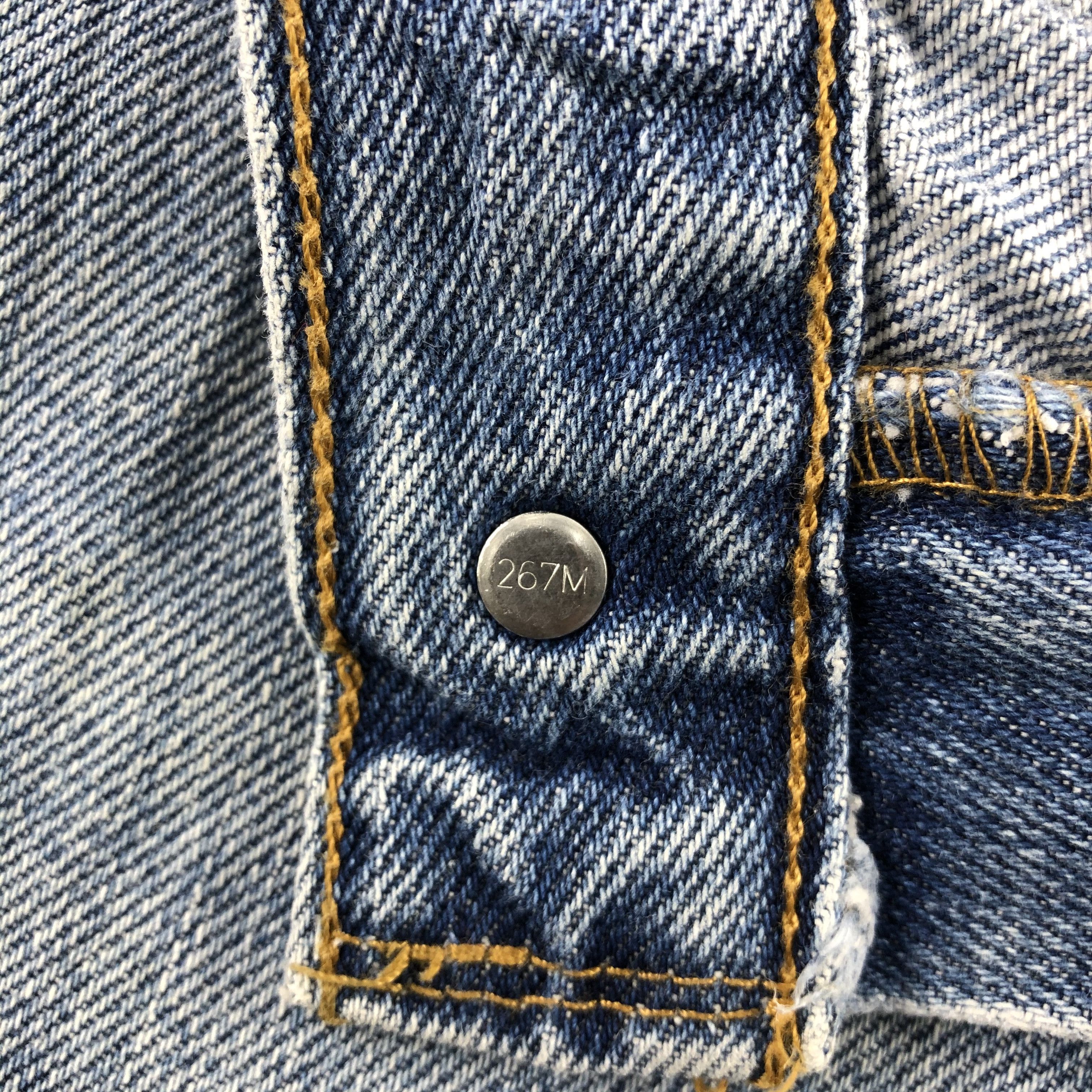 Levi's Vintage Levi's 550 Jeans Relaxed Fit Denim KJ1045 Size US 35 - 12 Thumbnail