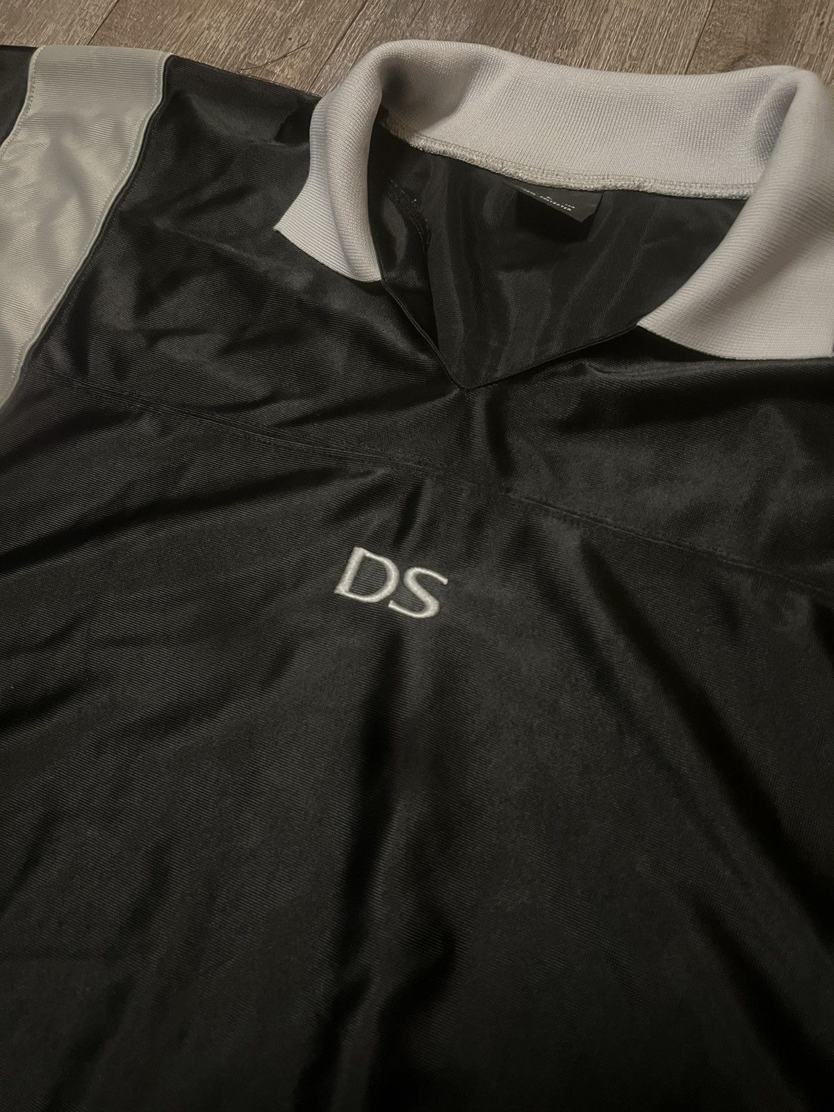 Nintendo Vintage Nintendo DS Jersey size Large Size US L / EU 52-54 / 3 - 4 Thumbnail