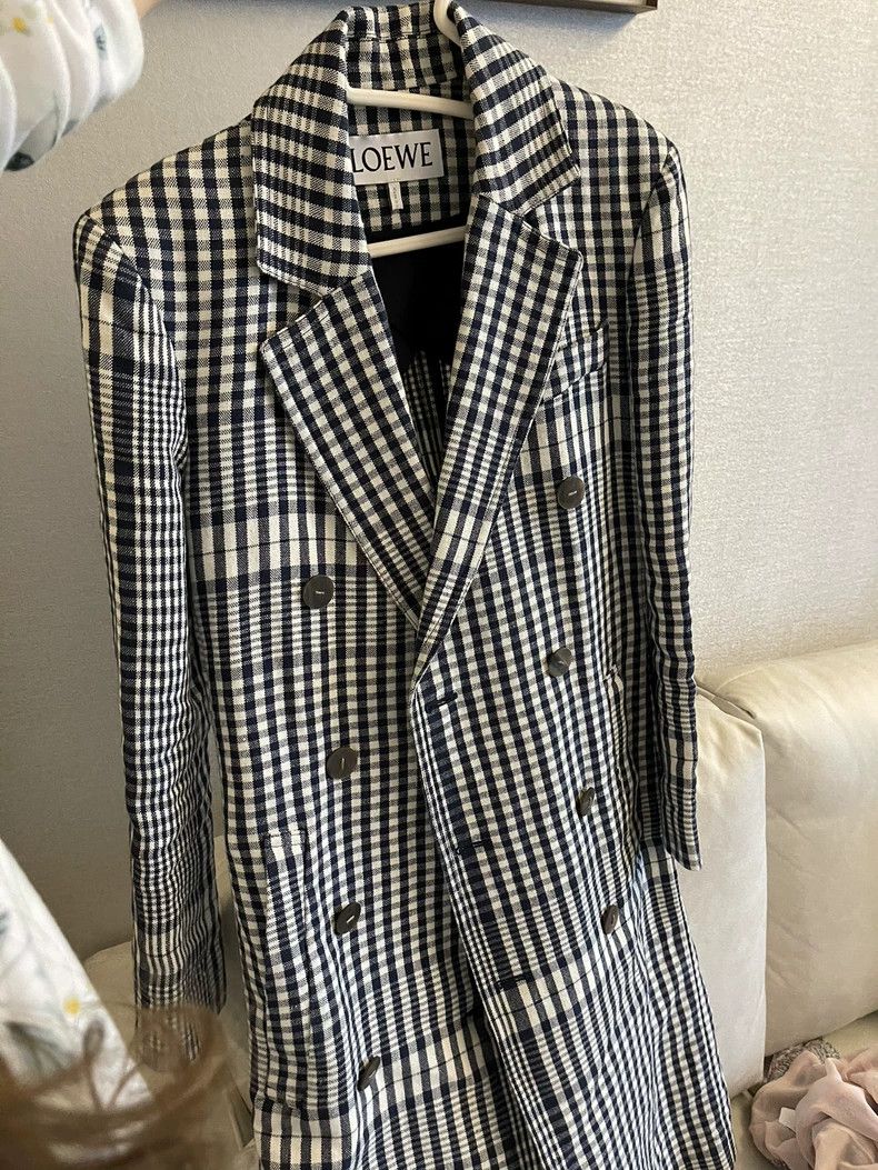 Loewe LOEWE overcoat Size XXS / US 00 / IT 34 - 1 Thumbnail